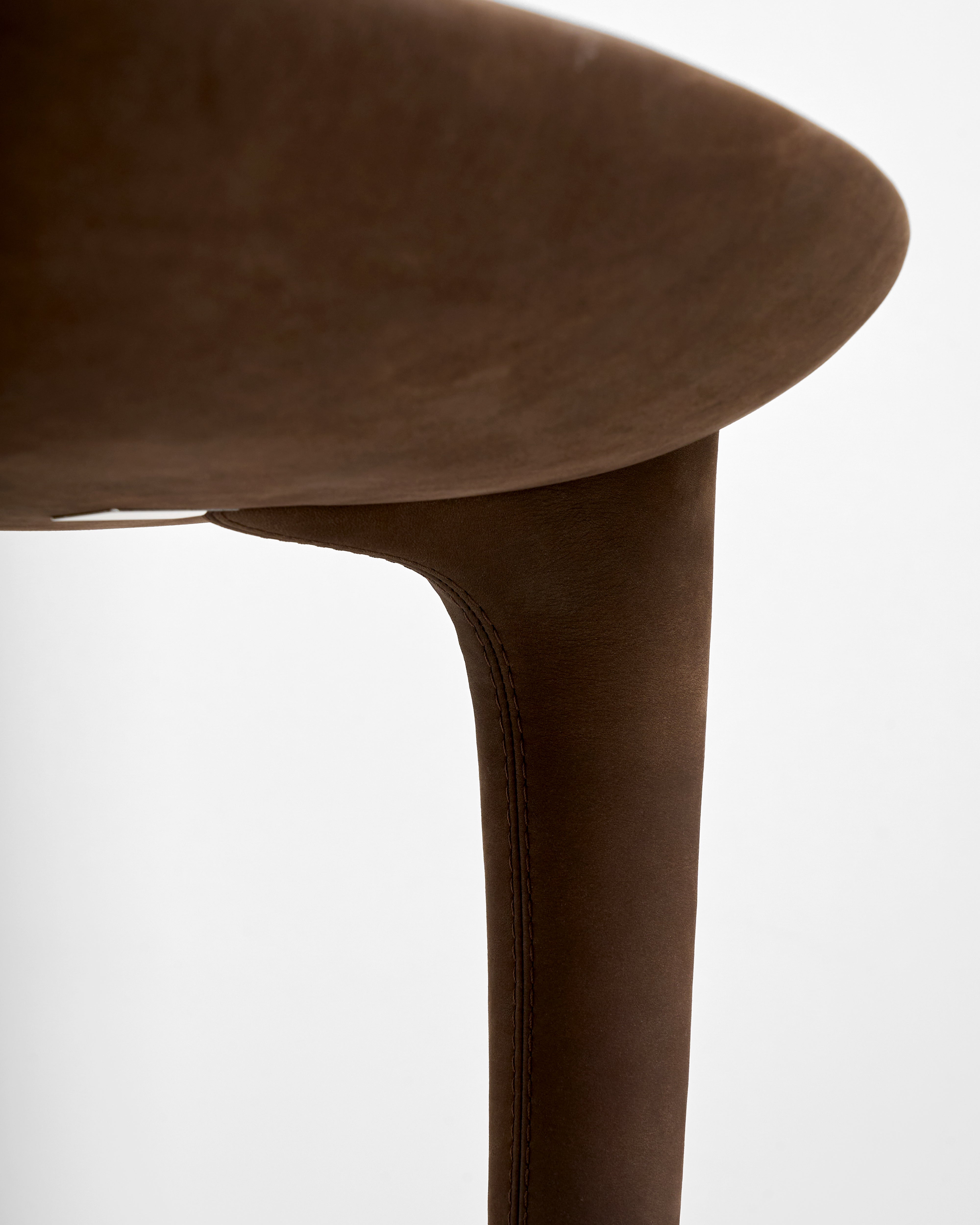 Leo Side Table