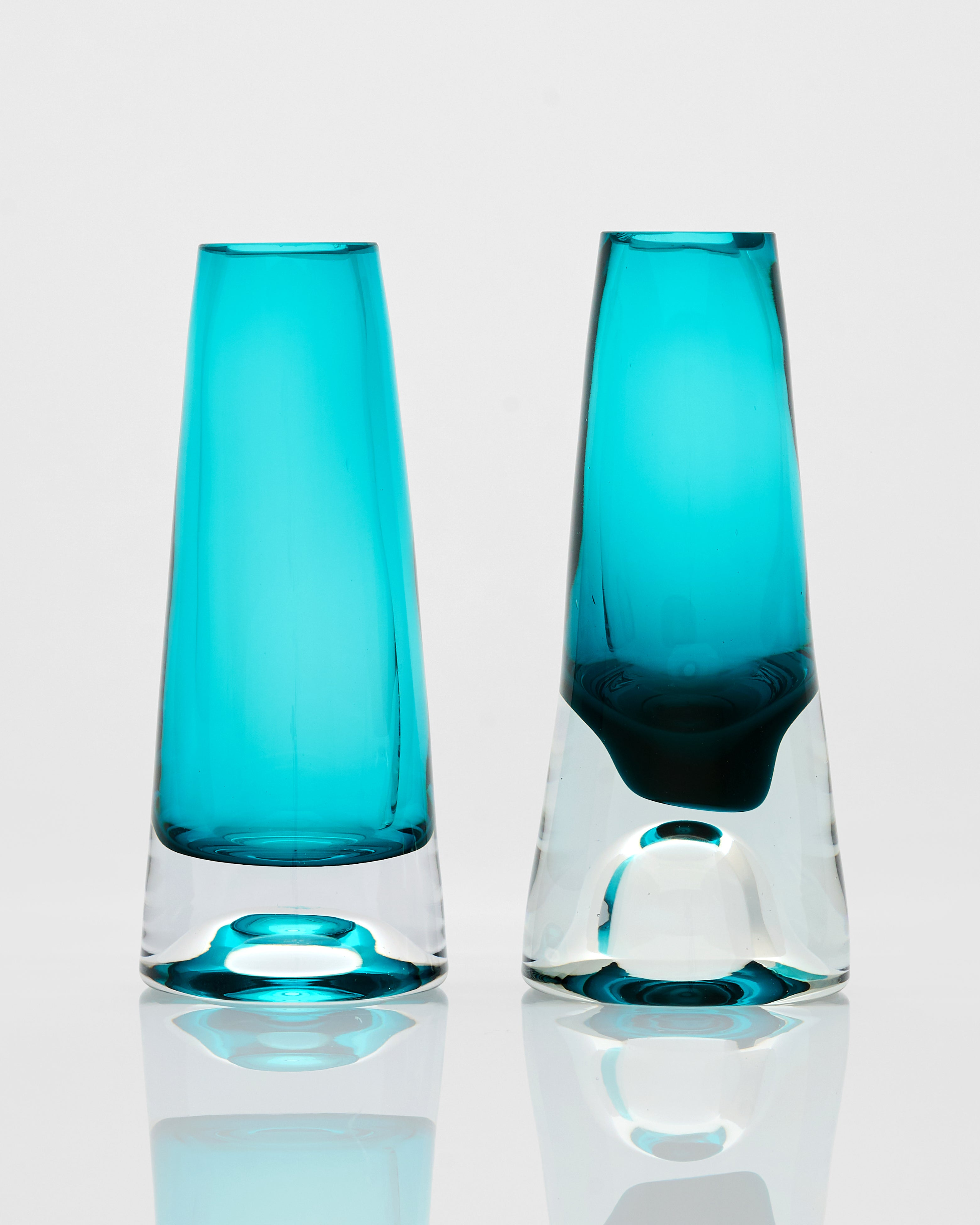 Minimal Cylindrical Glass Vase Set - Light Blue