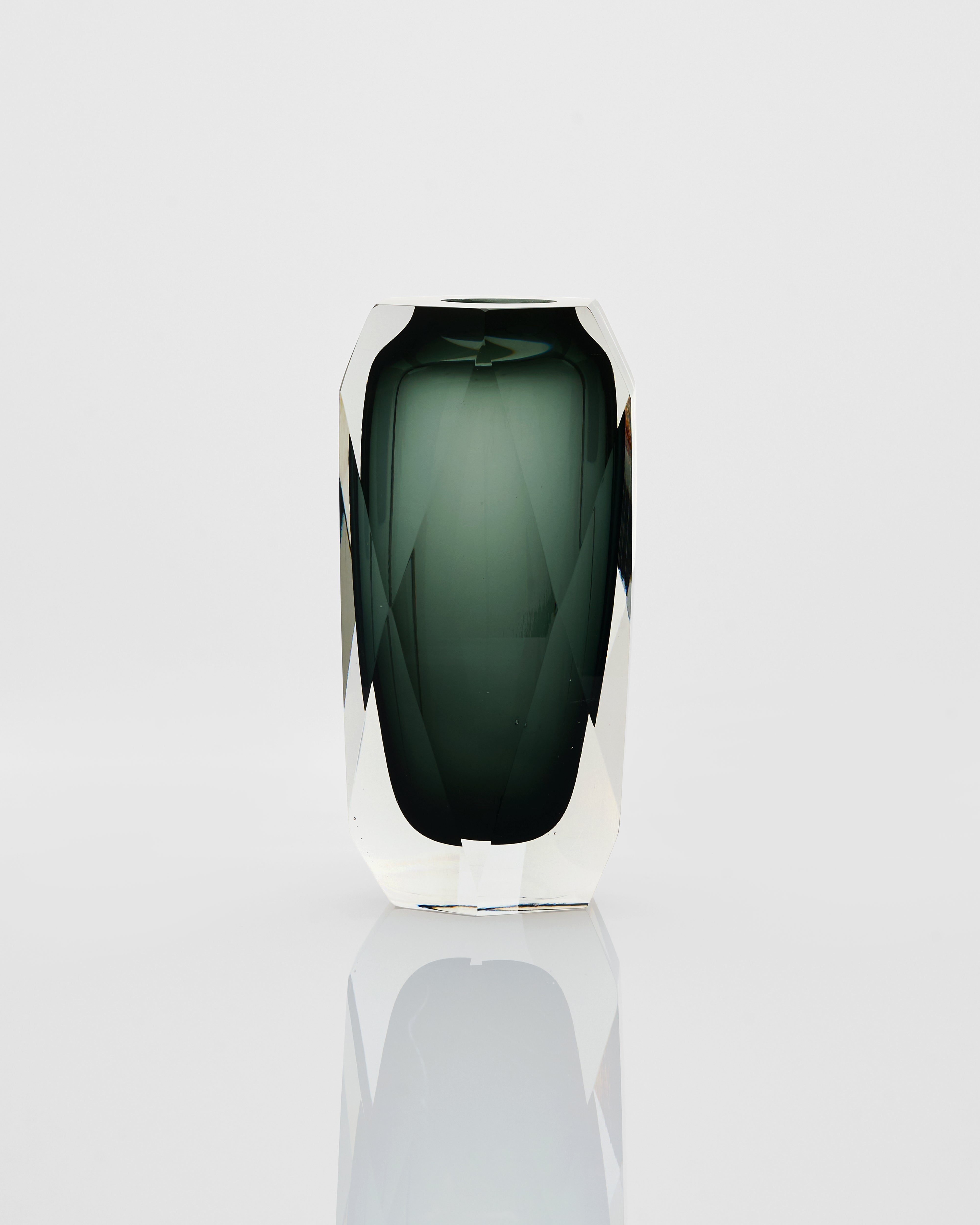Hard Green Vase Set