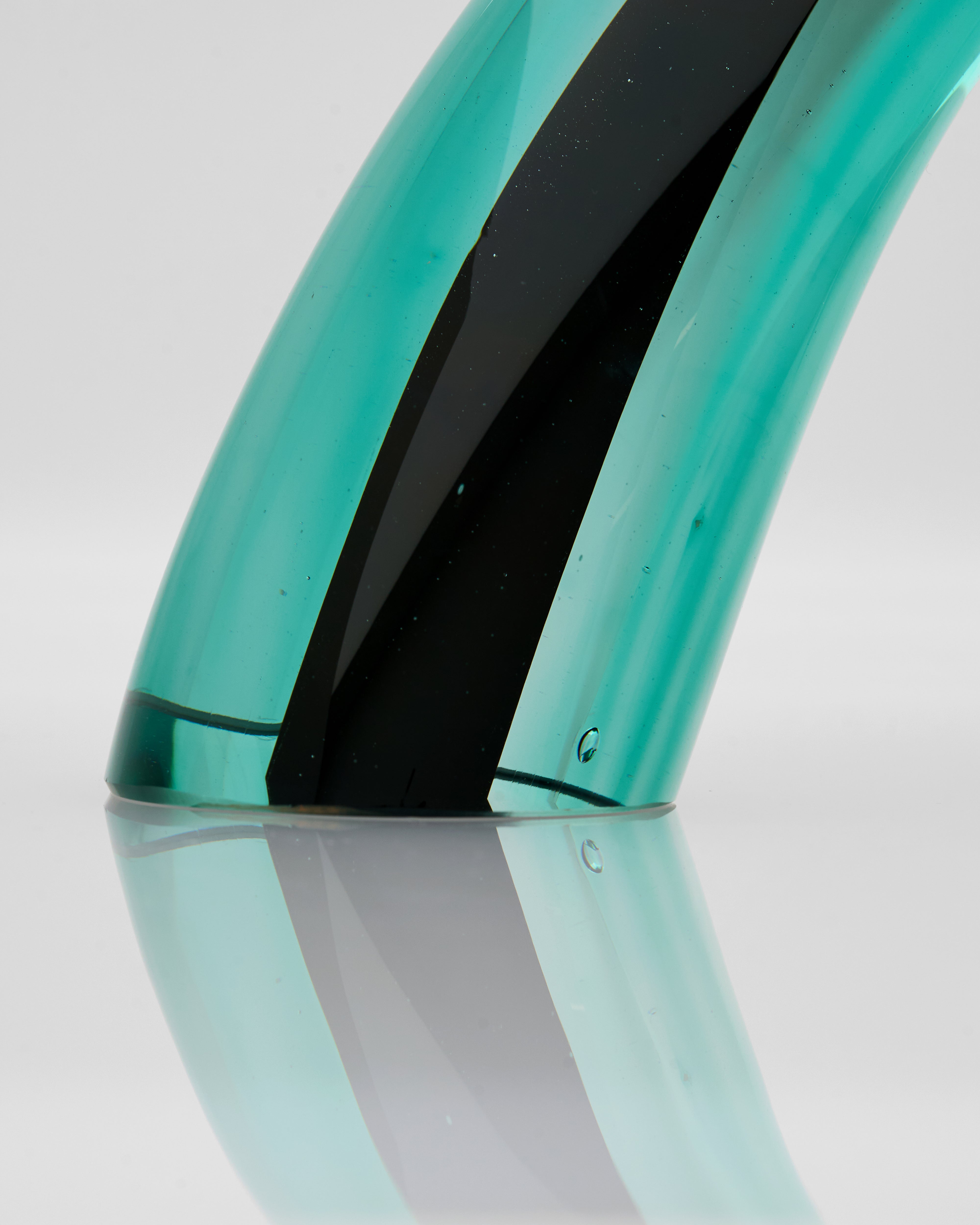 Curvy Crystal Glass Horn Decor
