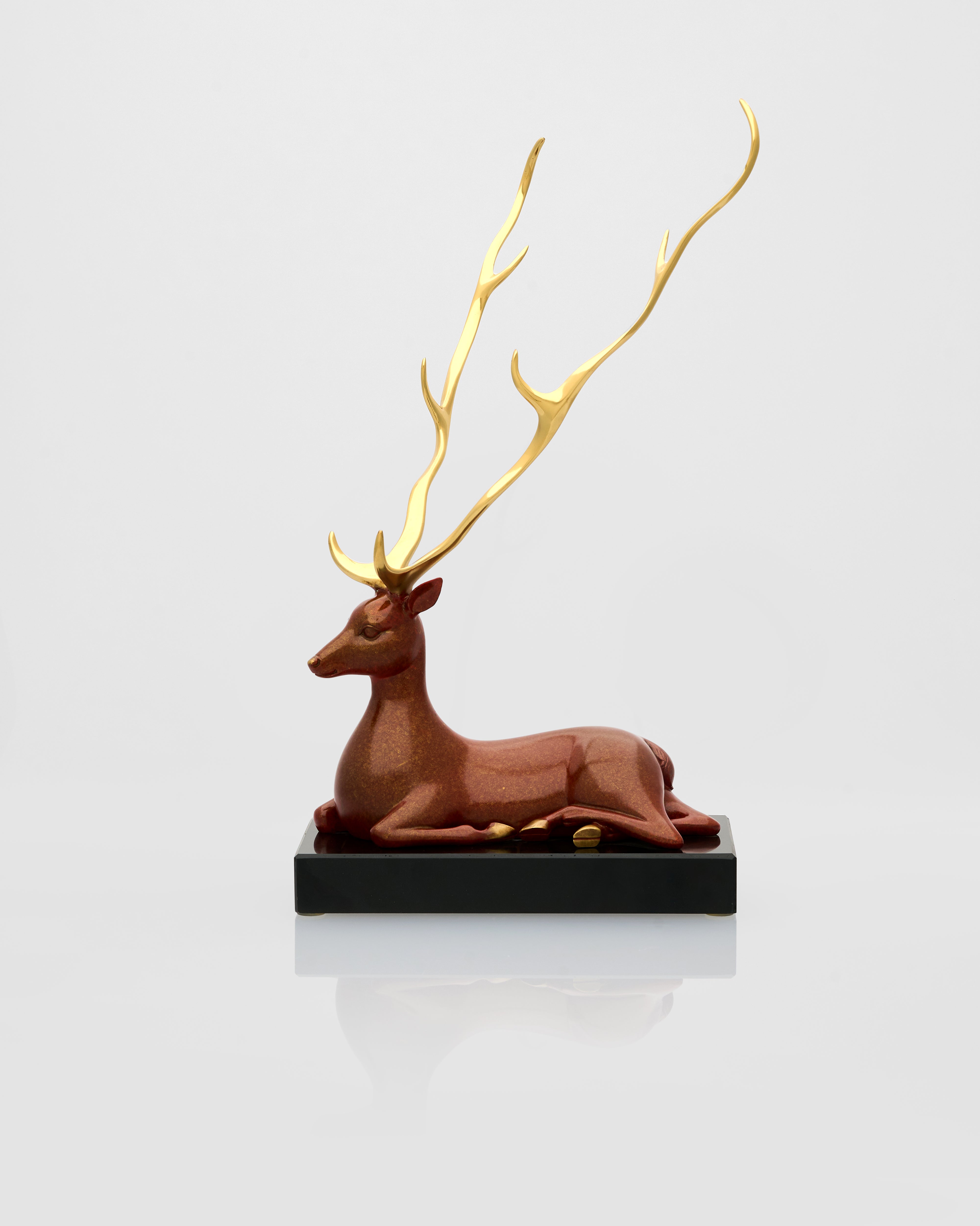 Mist Deer Decor
