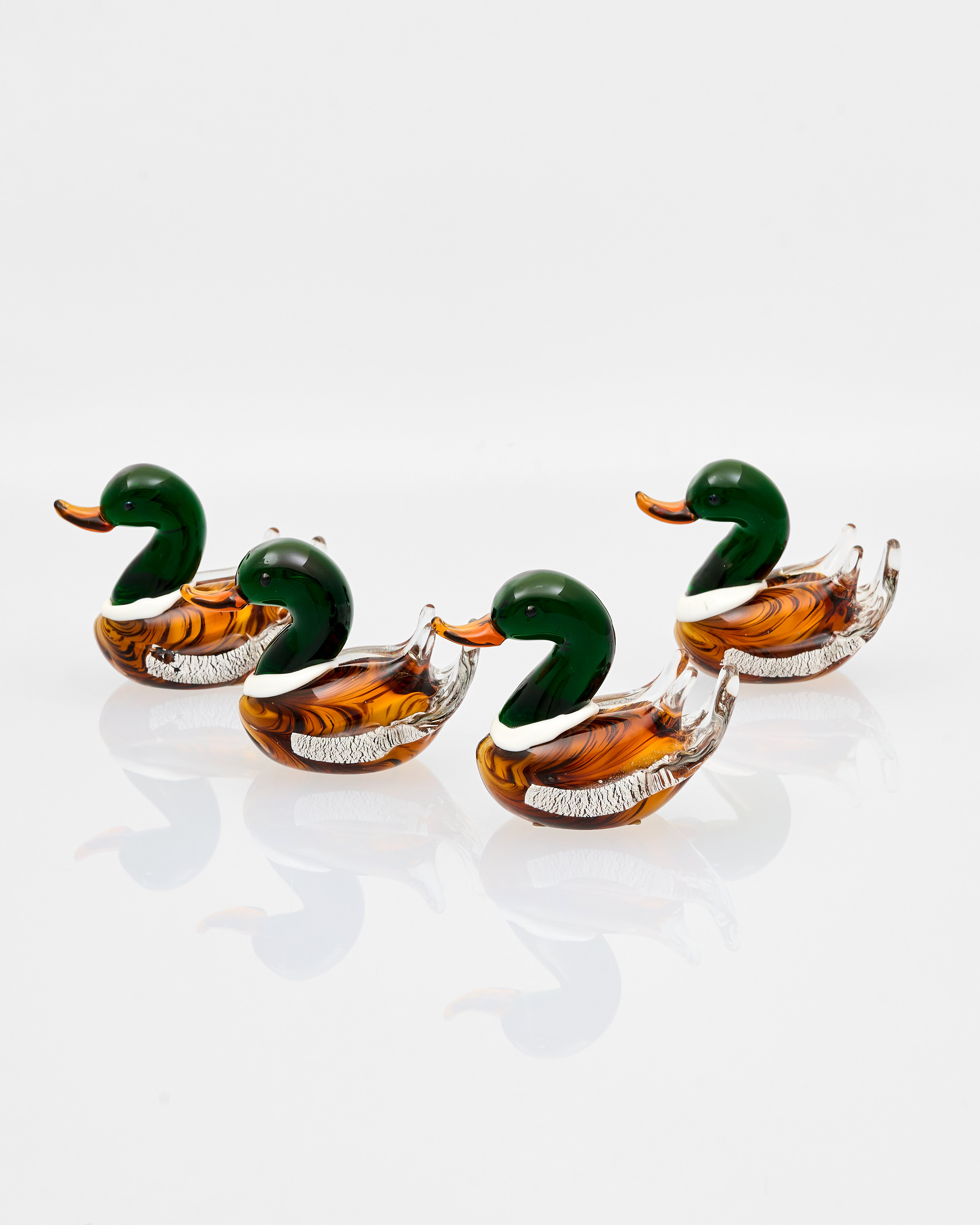Small Duck Figurine Decor Set