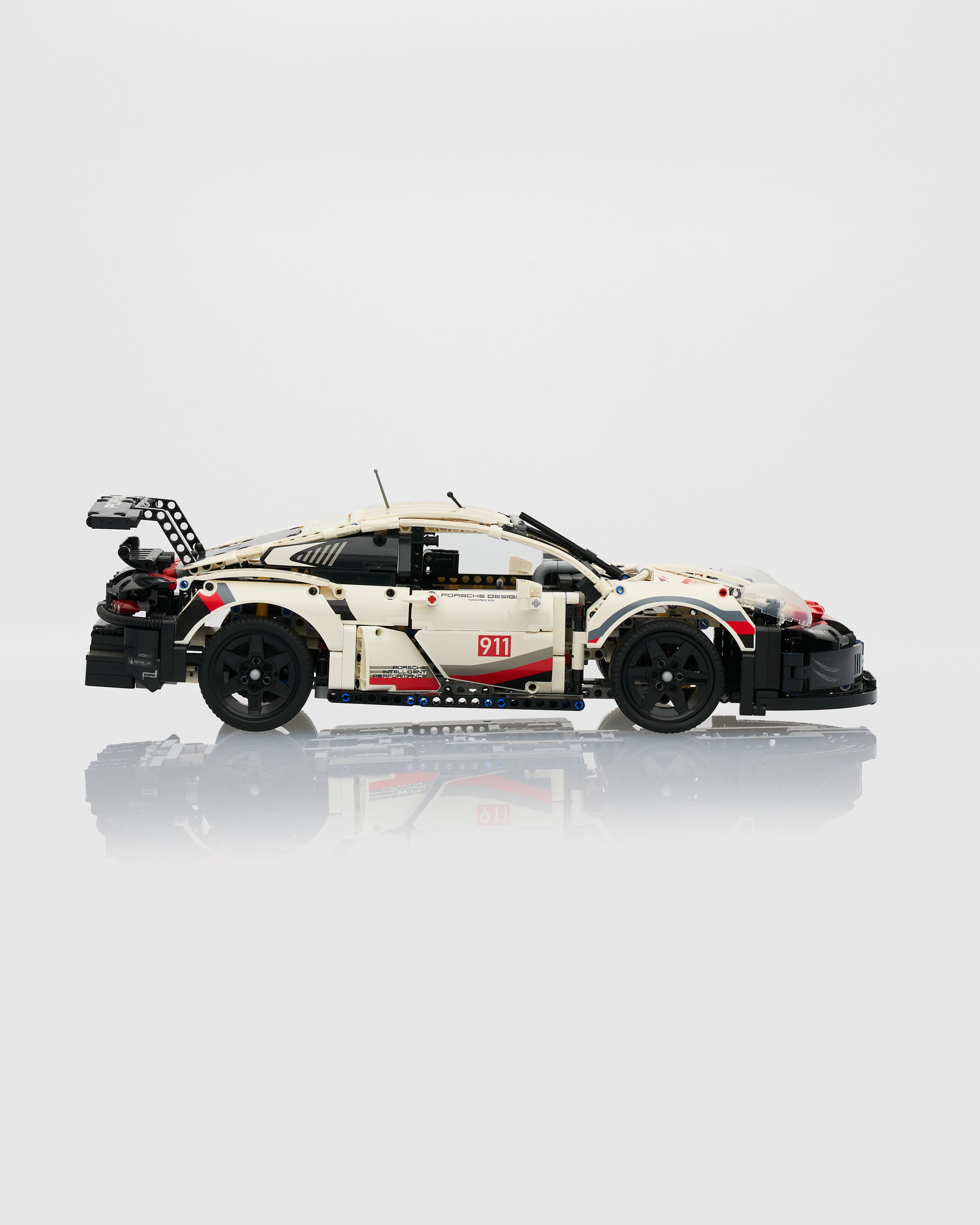 Porsche 911 RSR - Lego Version