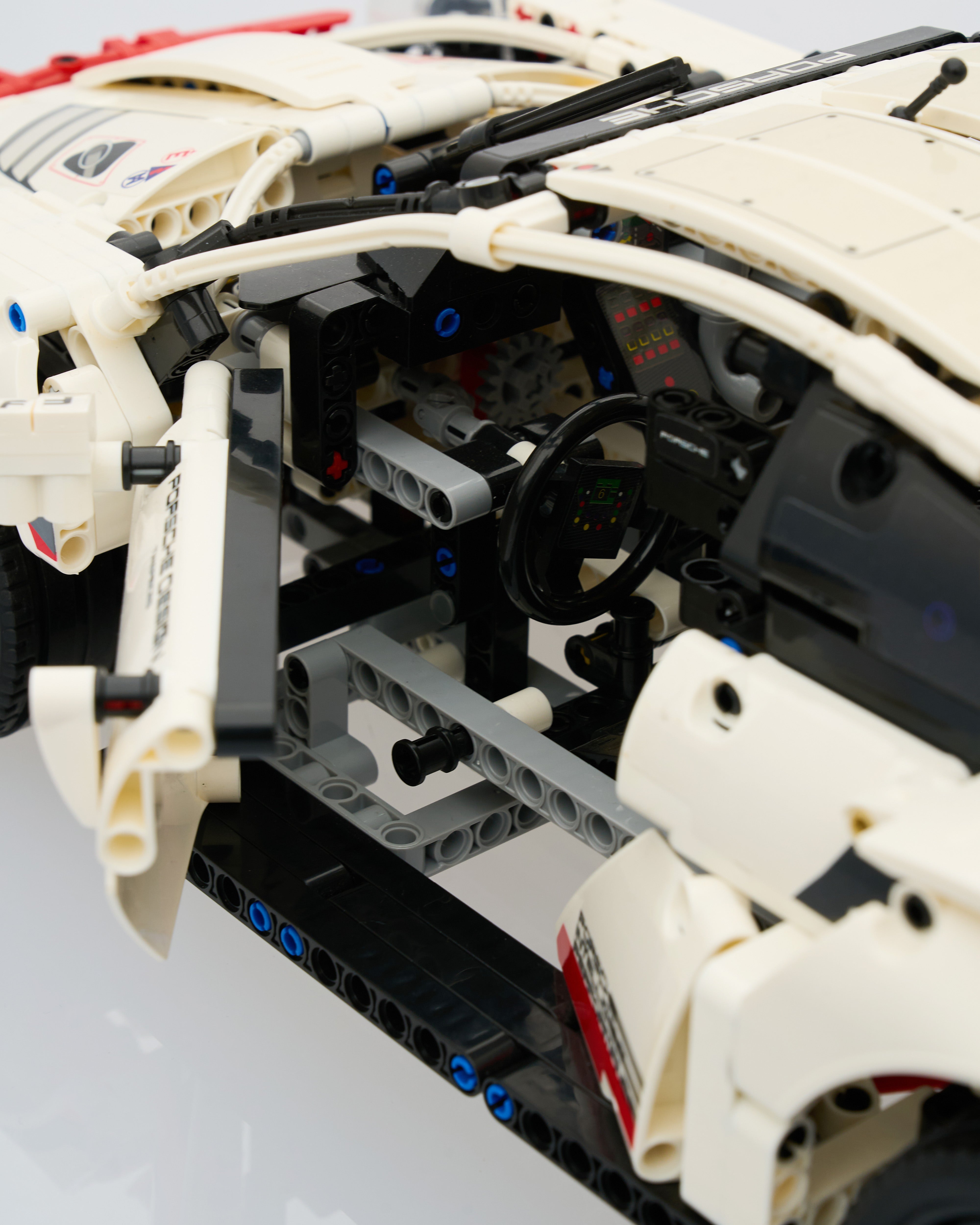 Porsche 911 RSR - Lego Version