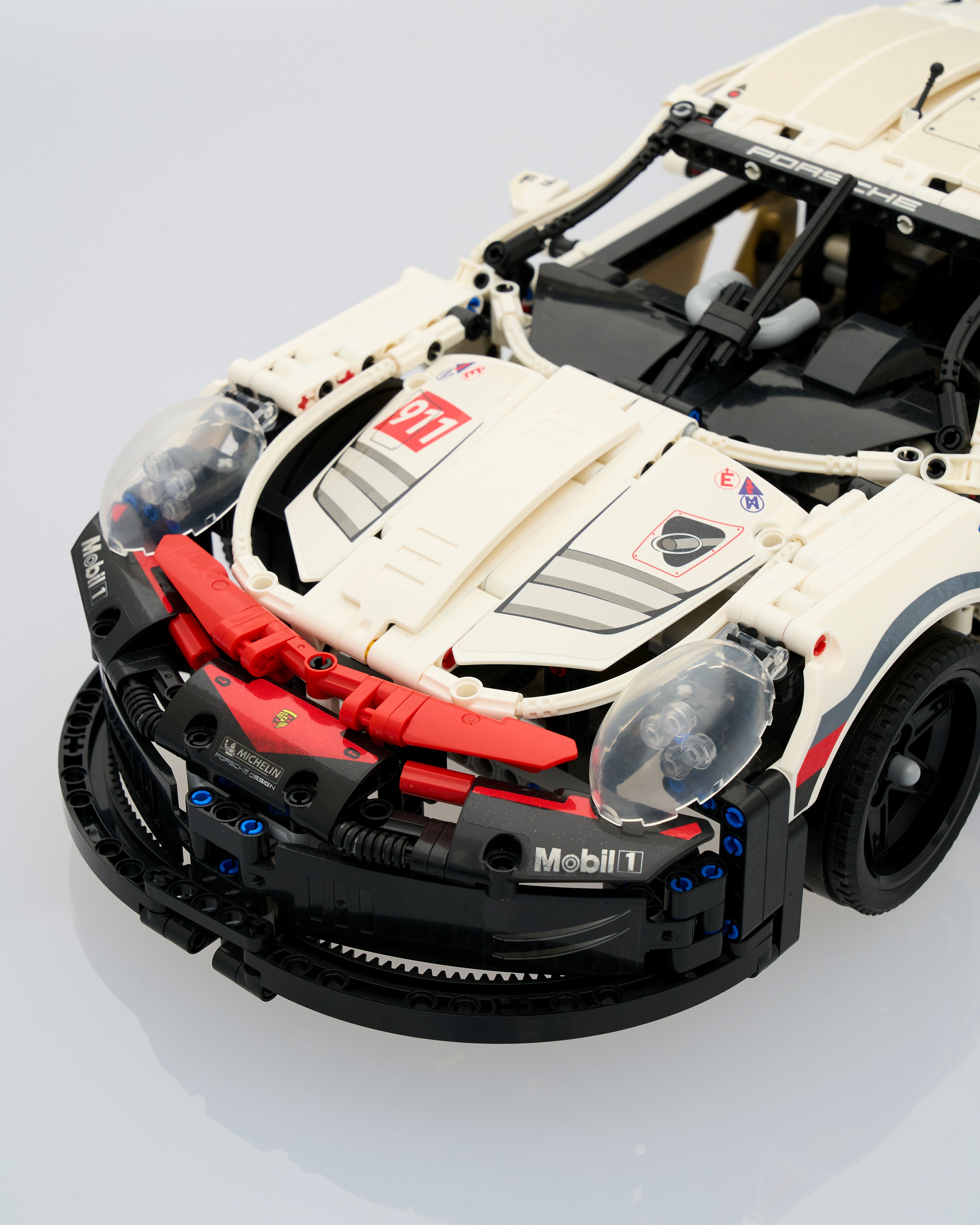 Porsche 911 RSR - Lego Version