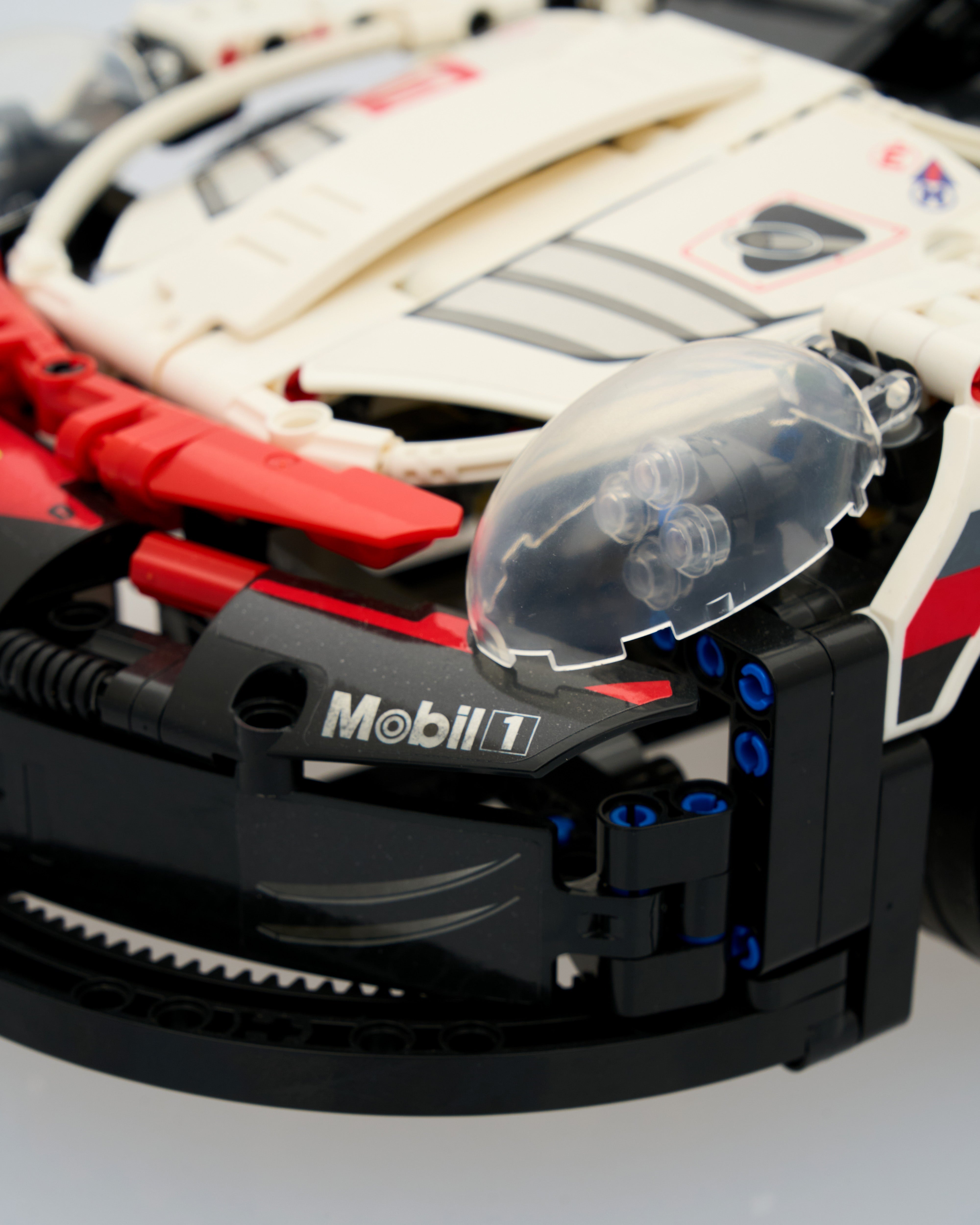Porsche 911 RSR - Lego Version