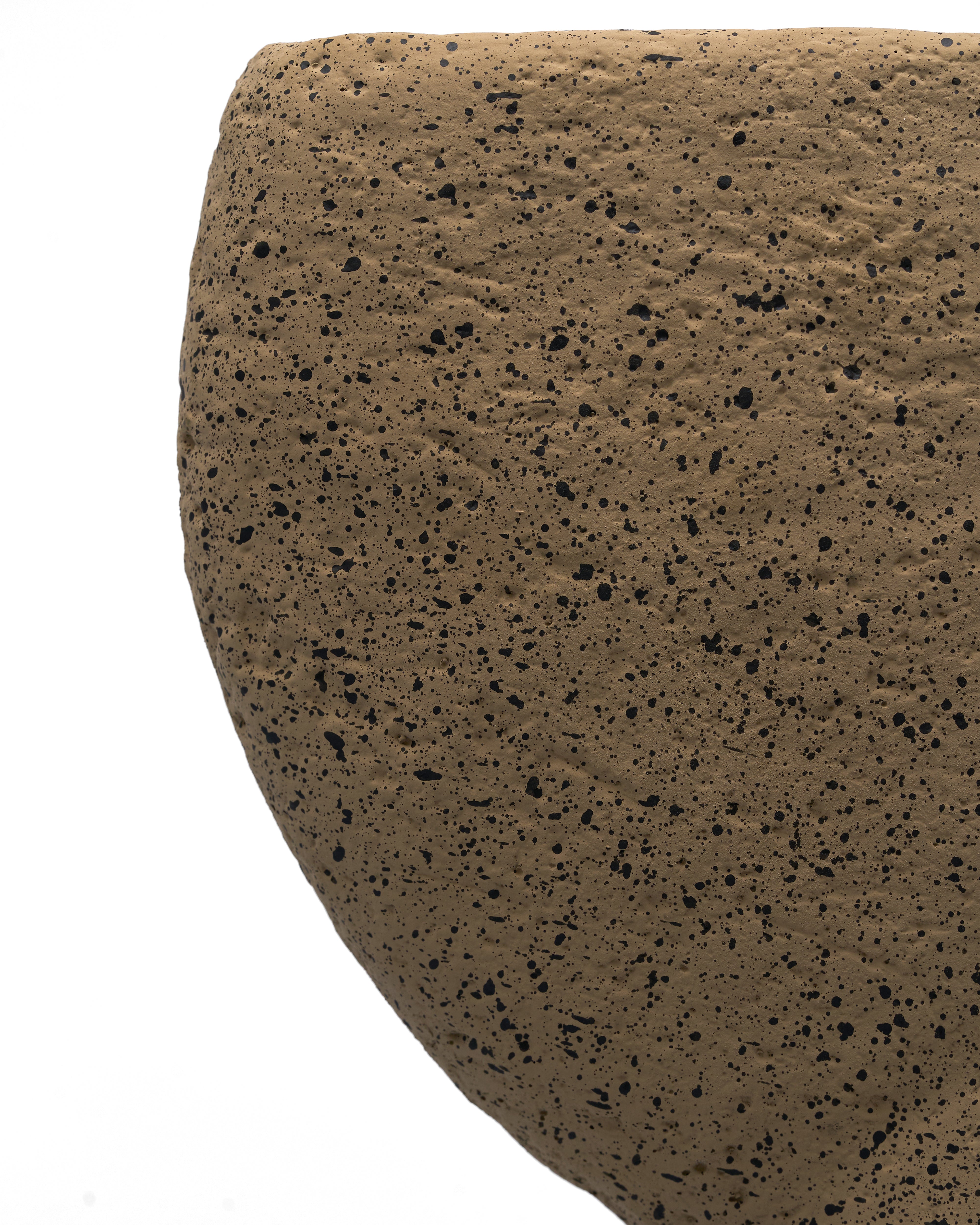 Dune Pedestal Cement Vase - Windsor Oak
