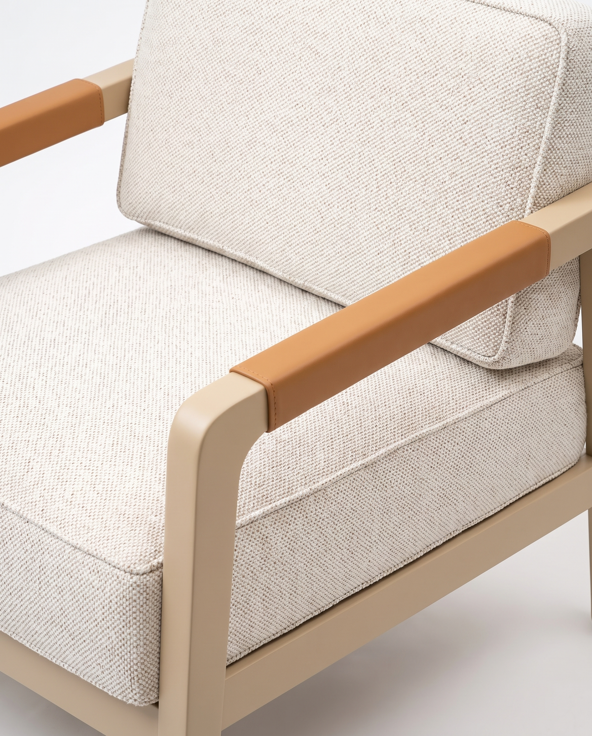 Malibu Lowline Armchair