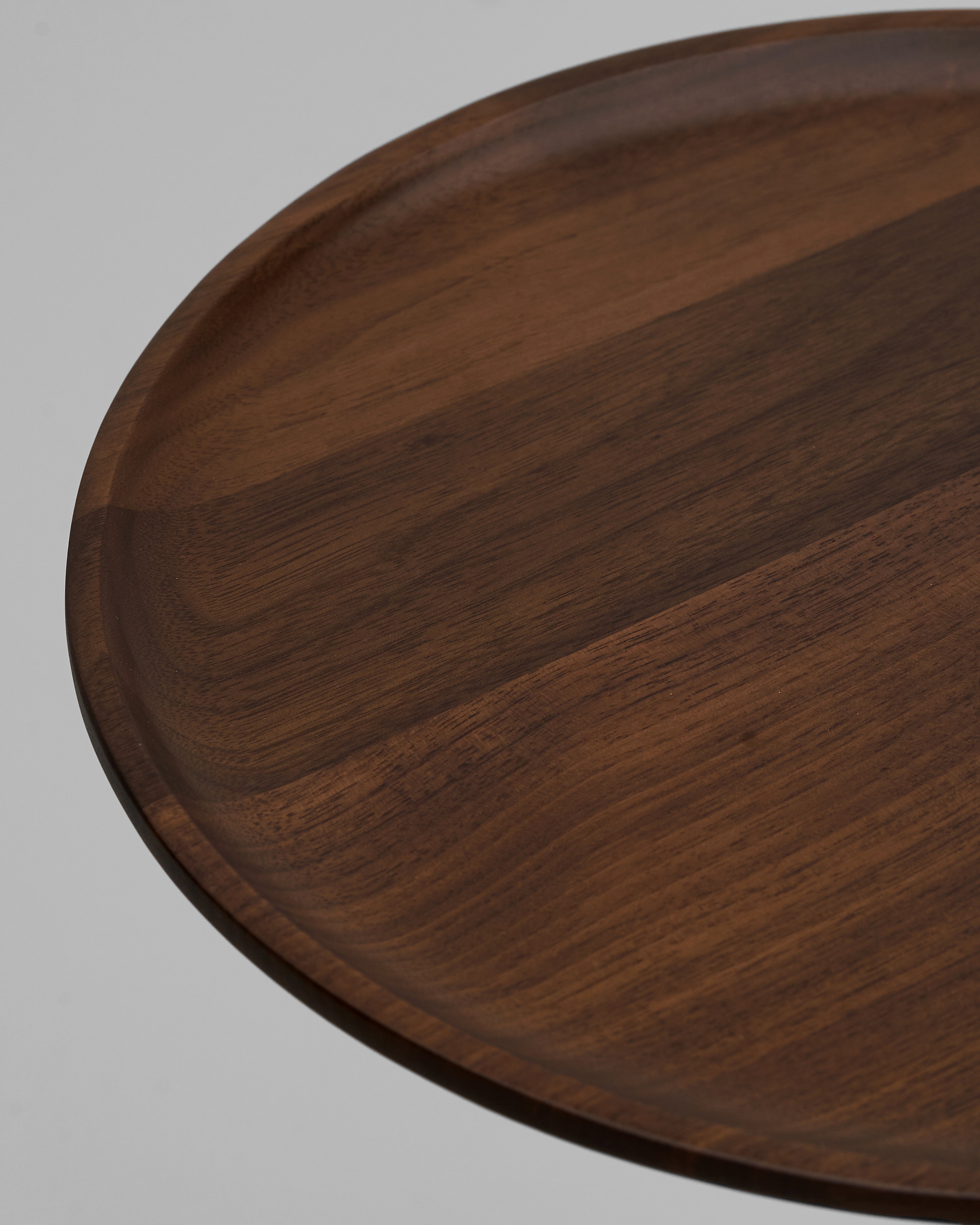 Close-up of Aesthetic Wood Side Table revealing natural wood textures and refined craftsmanship