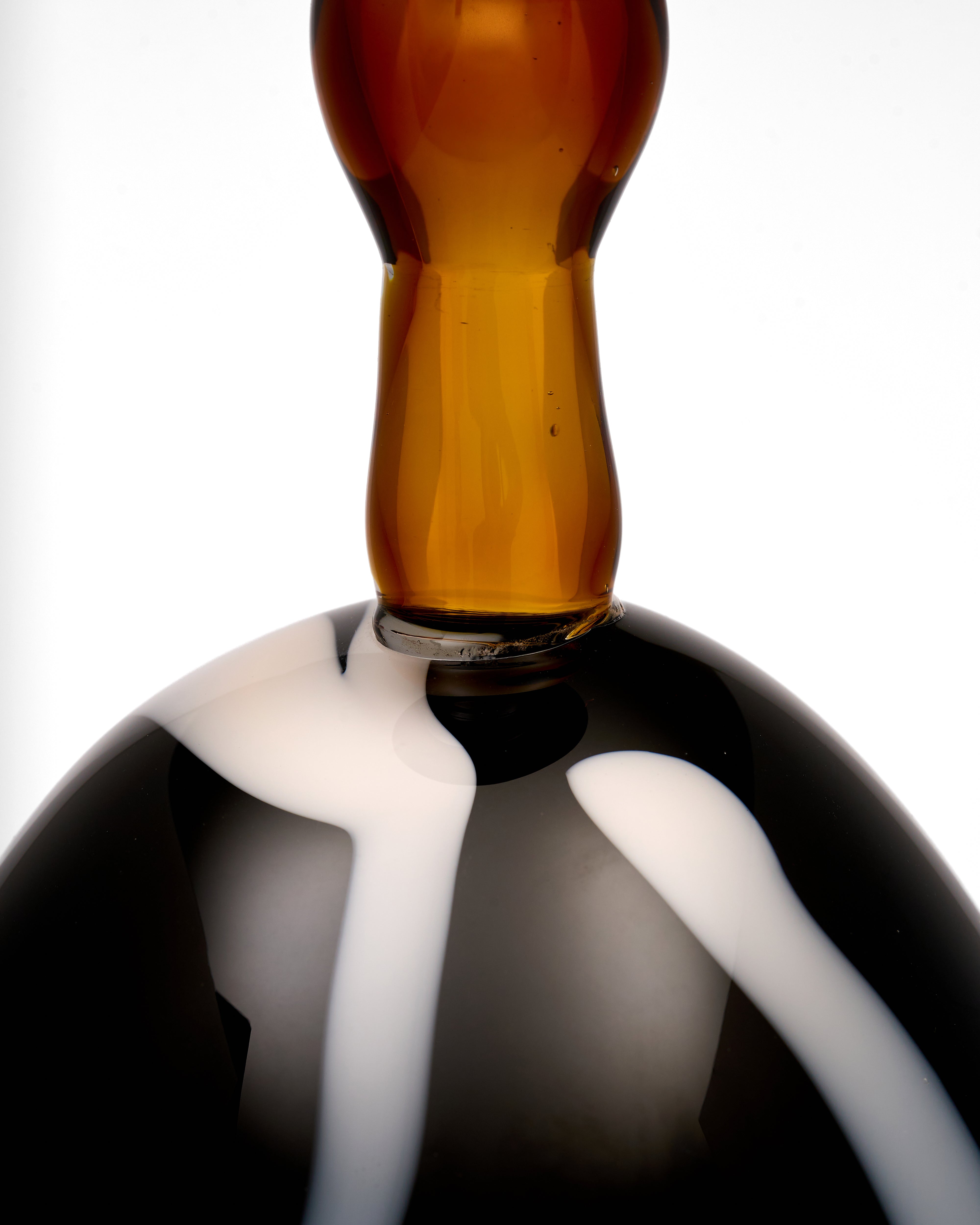 Eternal Bond Black Crsytal Glass Decor