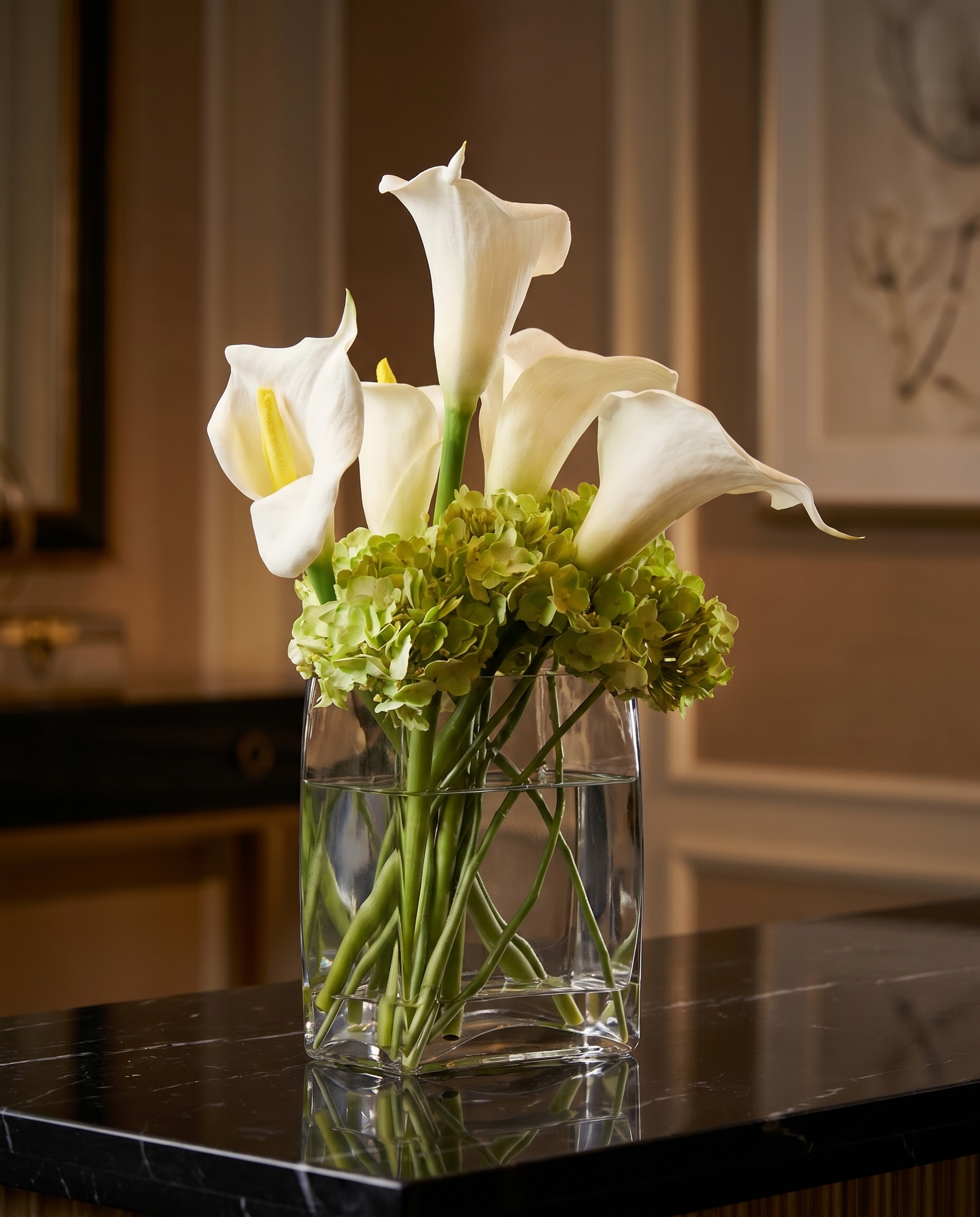 Cluera Artificial Flowering Plant