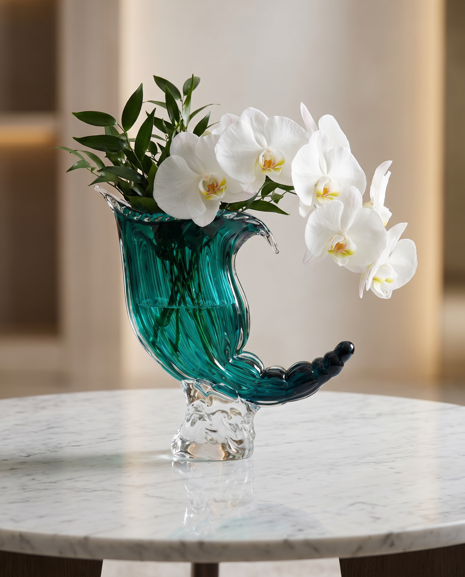 Cyan Crystal Glass Tail Vase