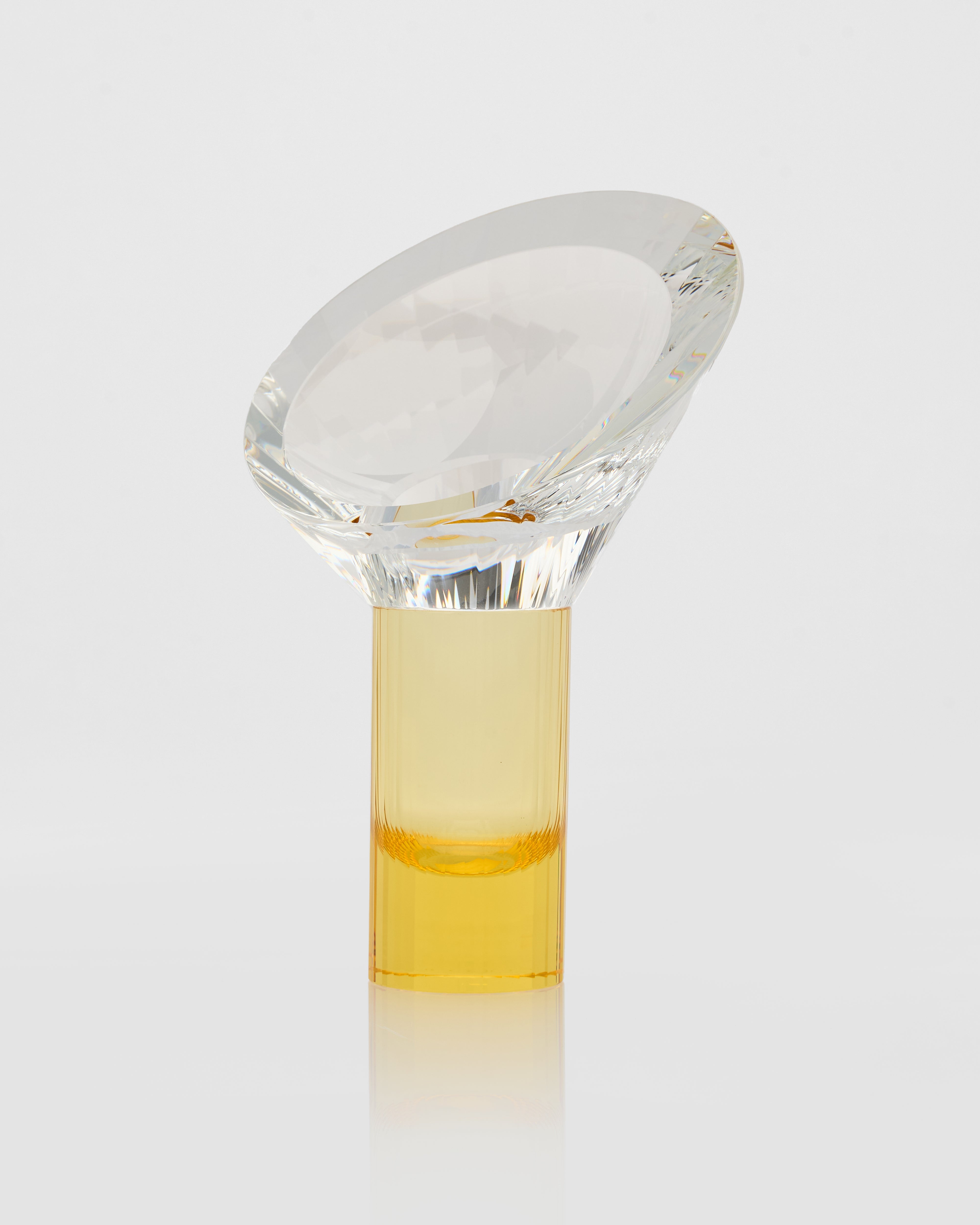 Elegant Leaf Design Crystal Glass Decor