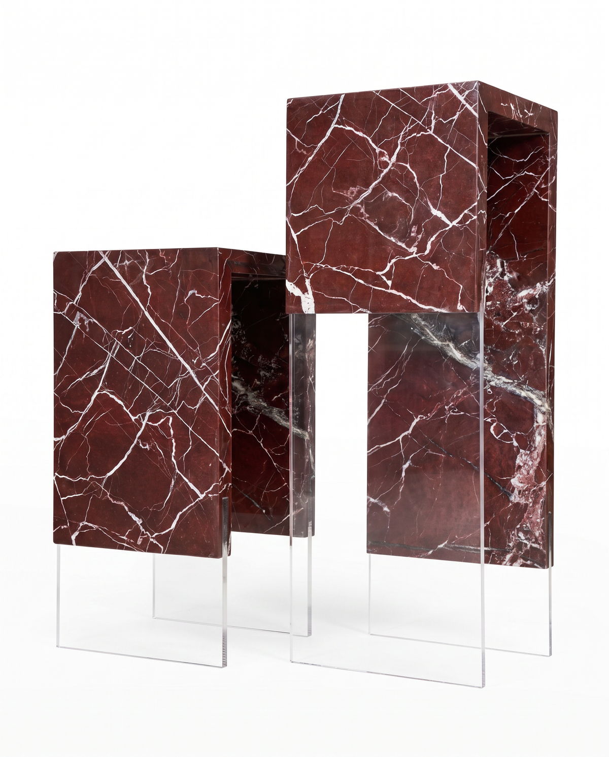 Petram Air Pedestal - Transparent Maroon