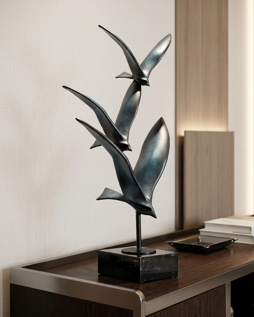 Neil Avian Row Metal Decorative Set