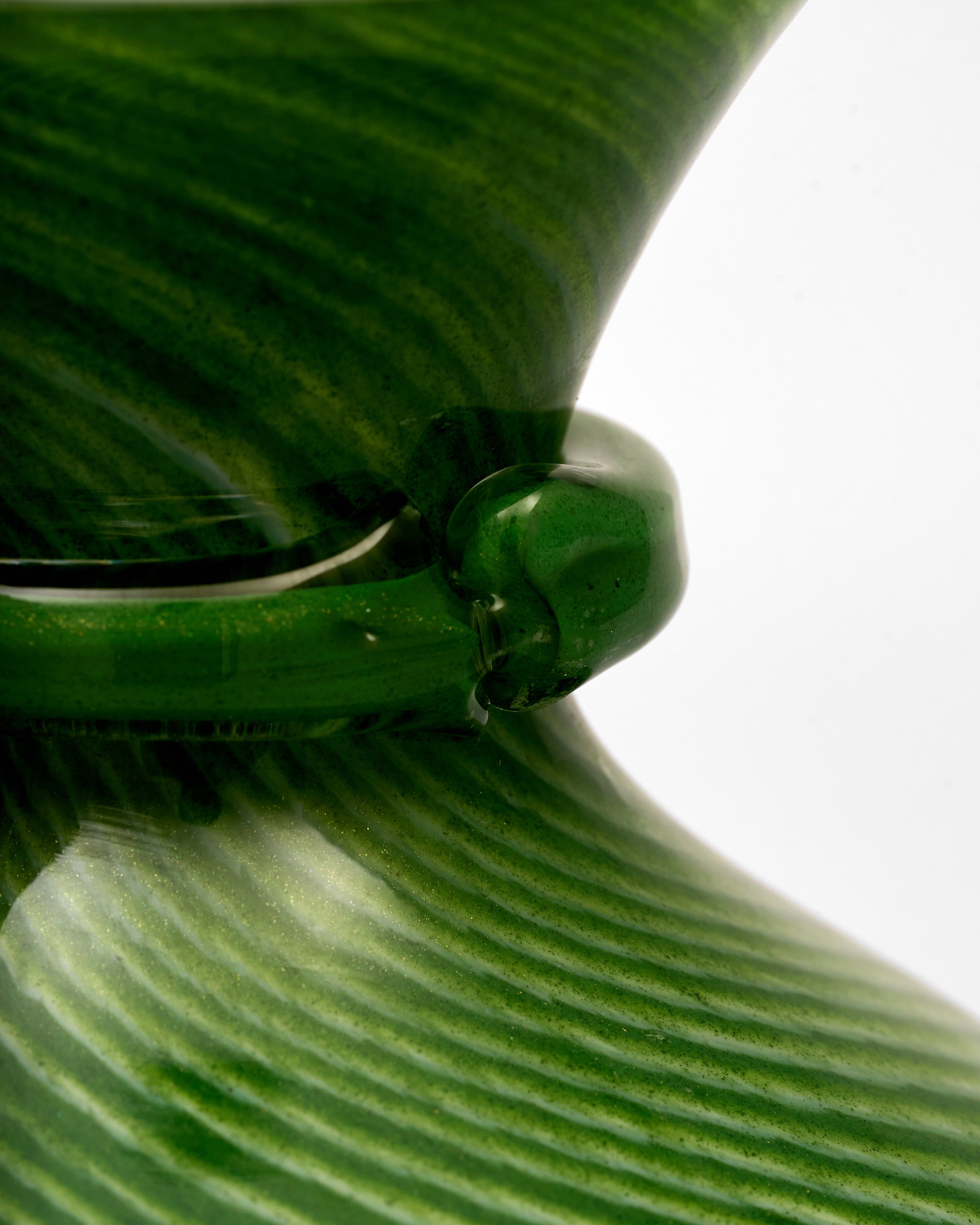 Linea Palm Green Murano Vase