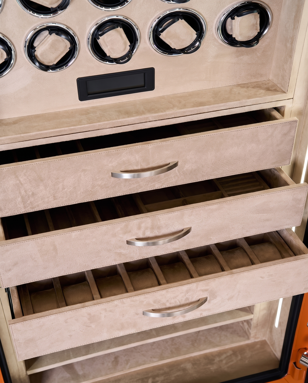 The Avenue Vault - Maison Orange Large