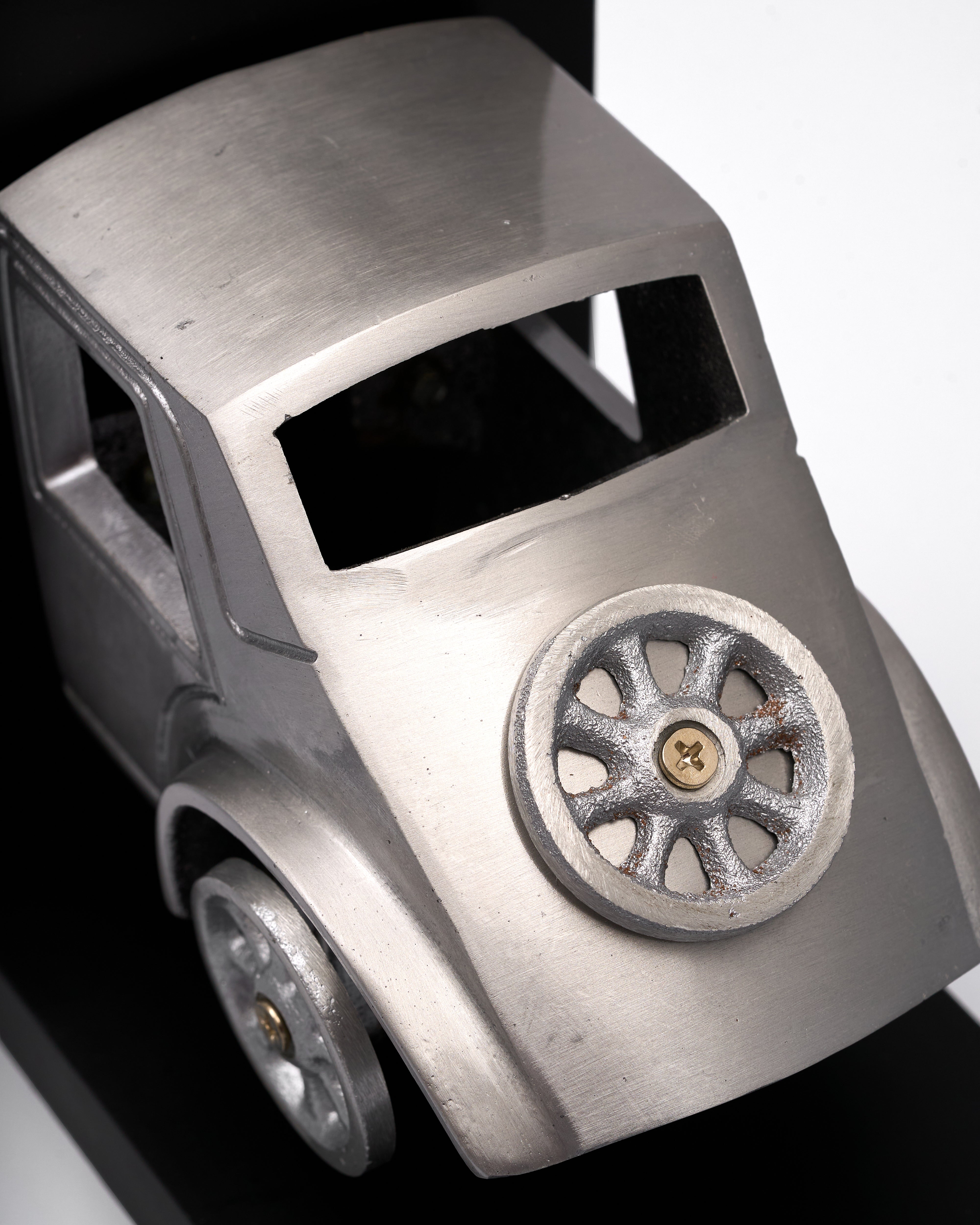 Roadster Vintage Car Bookend