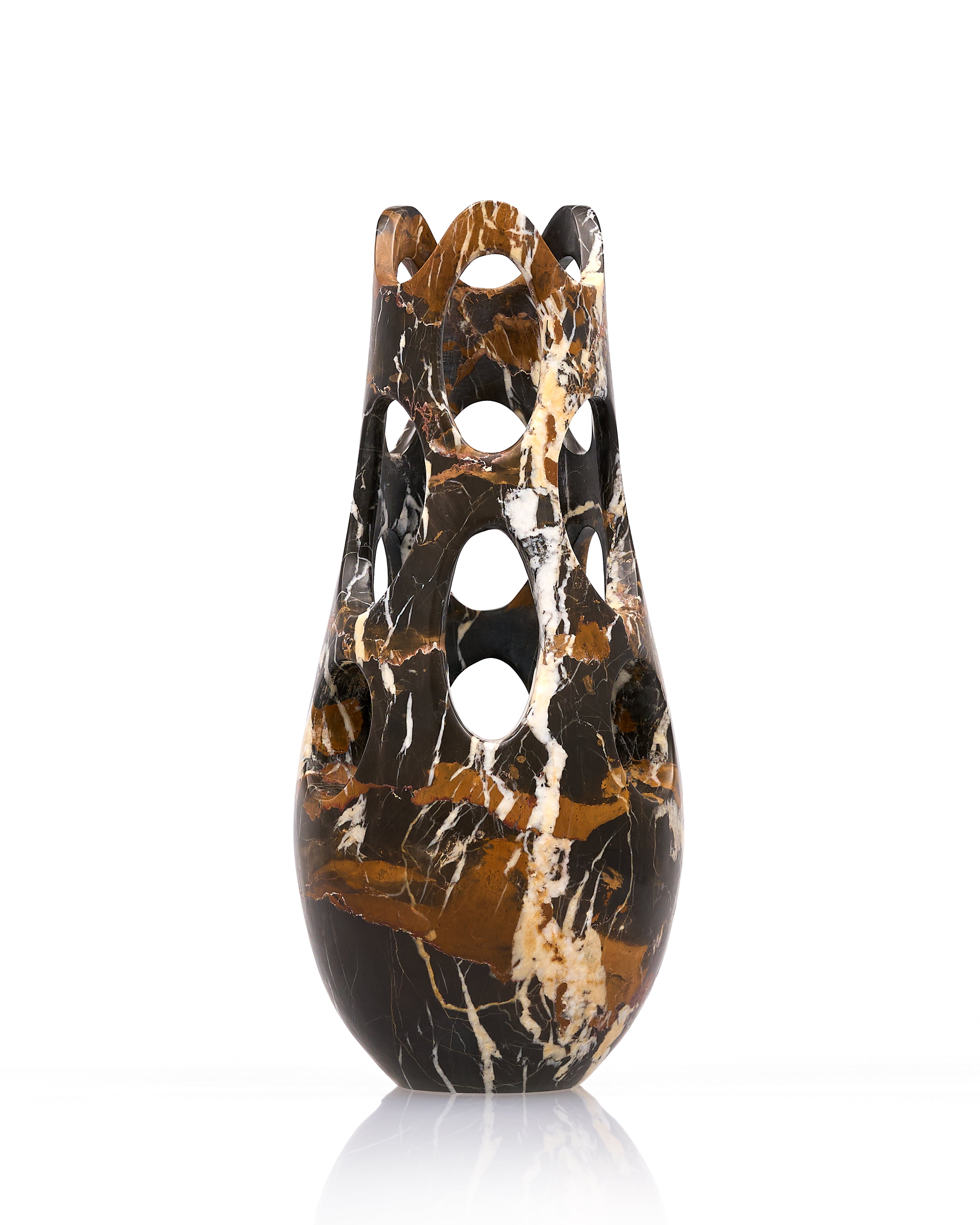 Walnut Crest Marble Decor