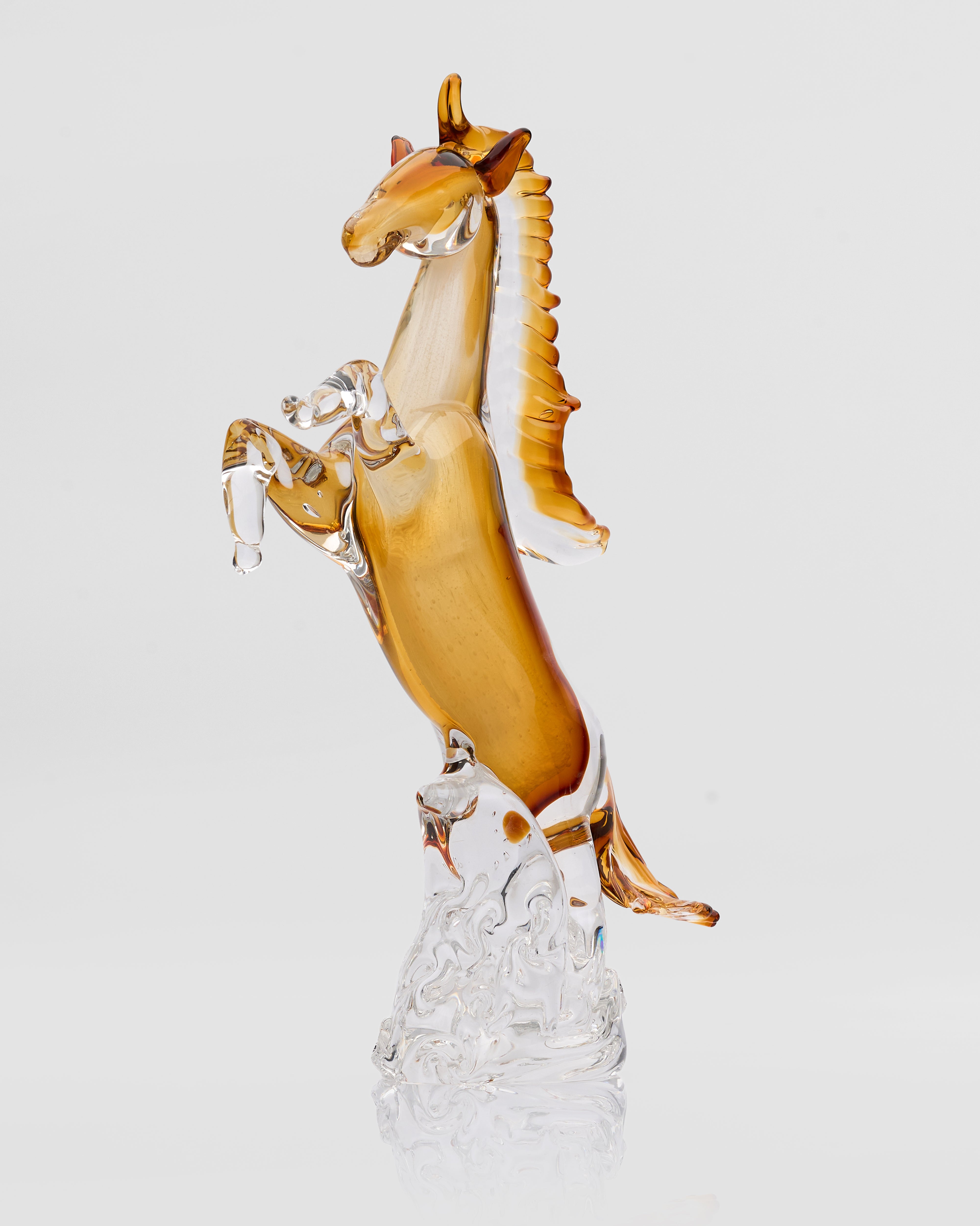 Zephra Golden Horse Decor luxury home accent featuring elegant golden horse sculpture and refined craftsmanship