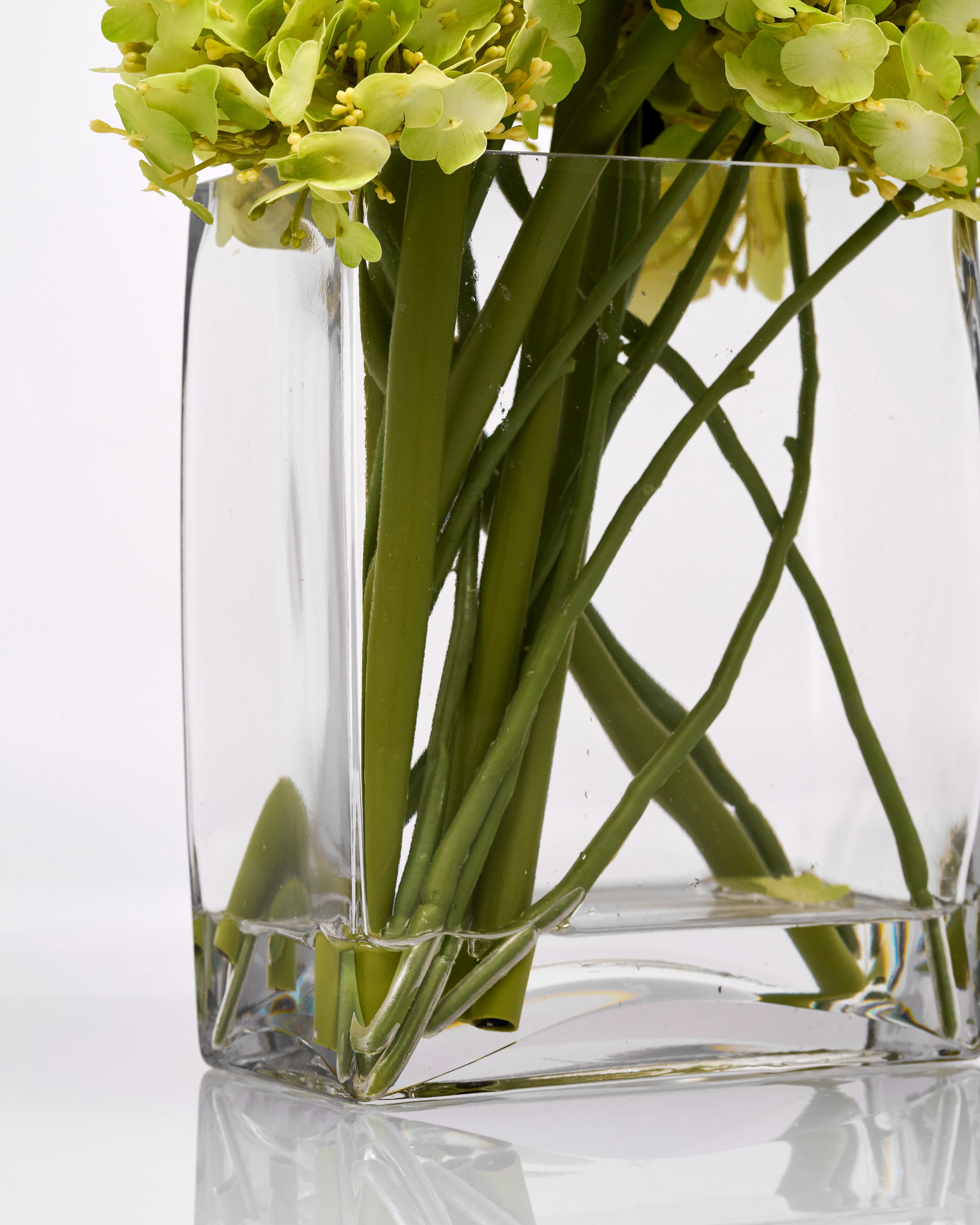 Cluera Artificial Flowering Plant vase close with fake water gel
