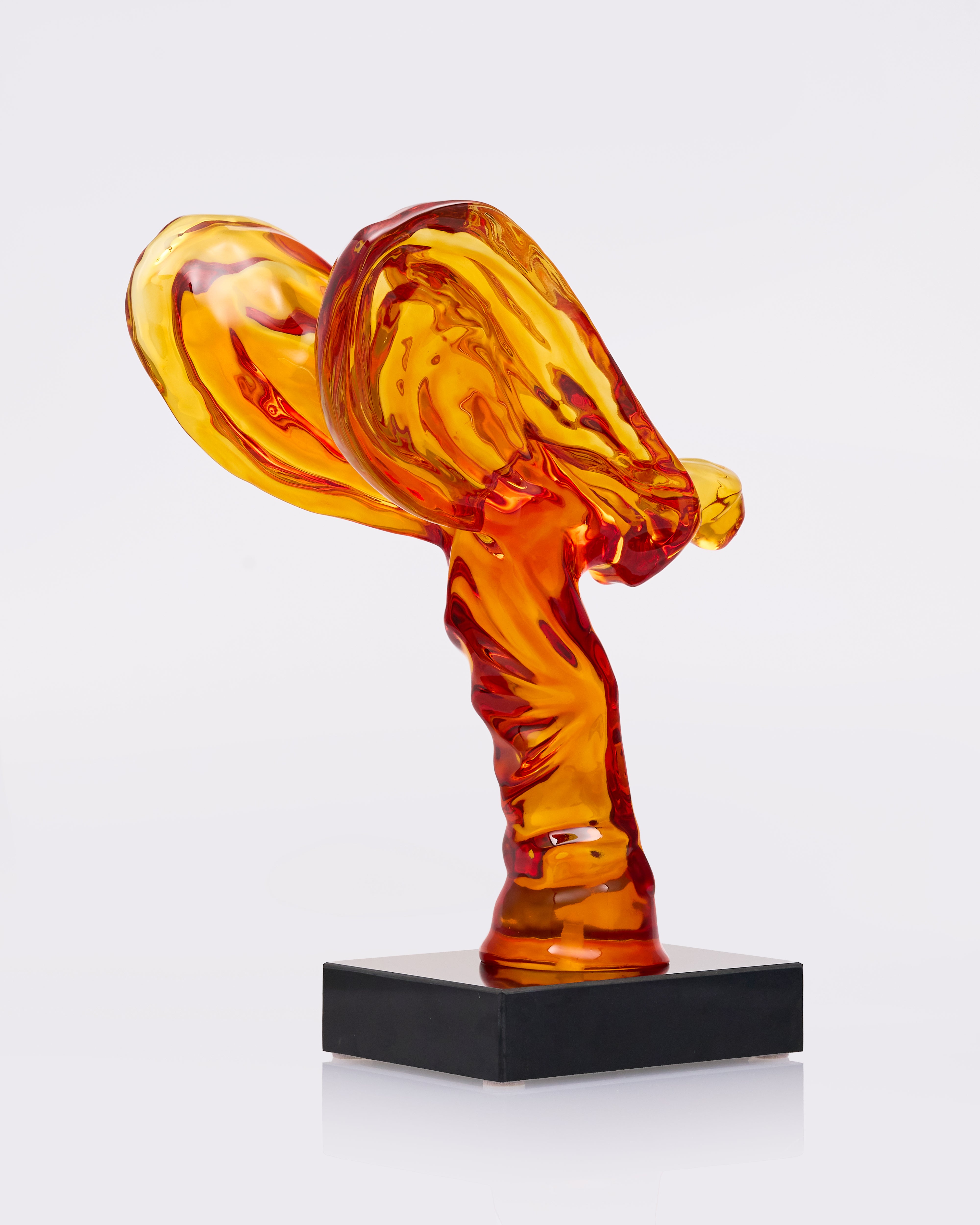 Royal Ecstasy Sculpture - Pastel Yellow