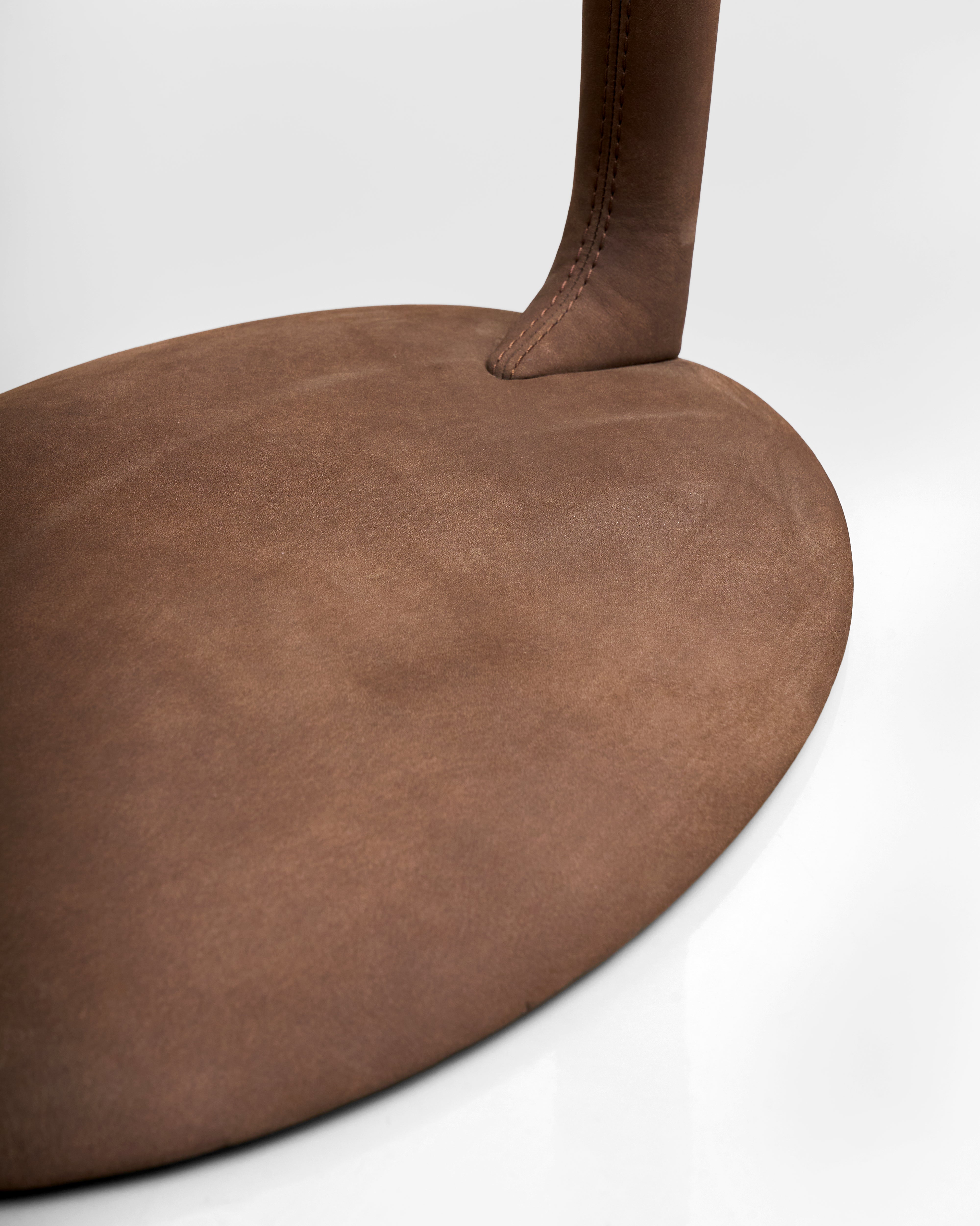 Leo Side Table