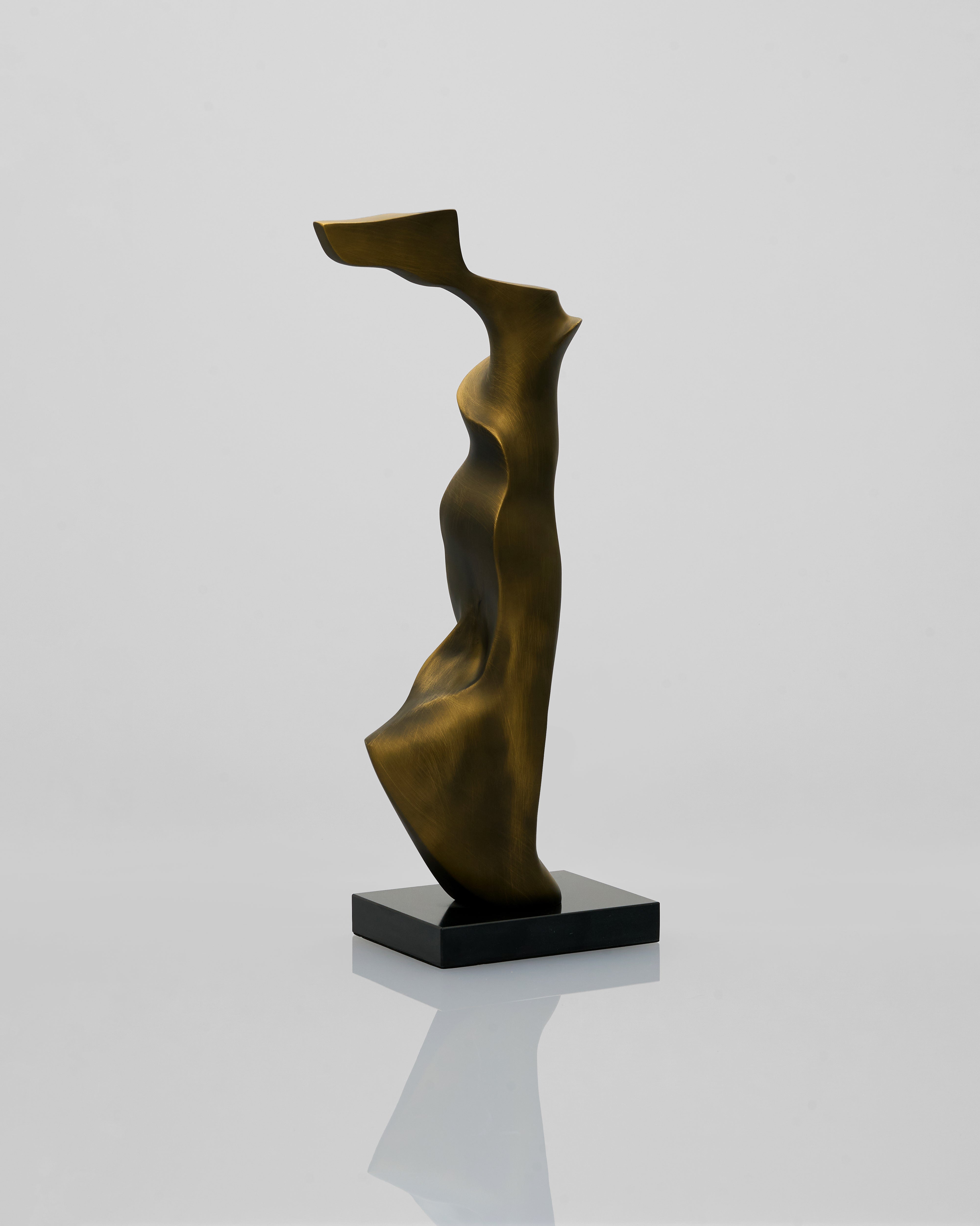 Ethereal Flow Abstract Decor