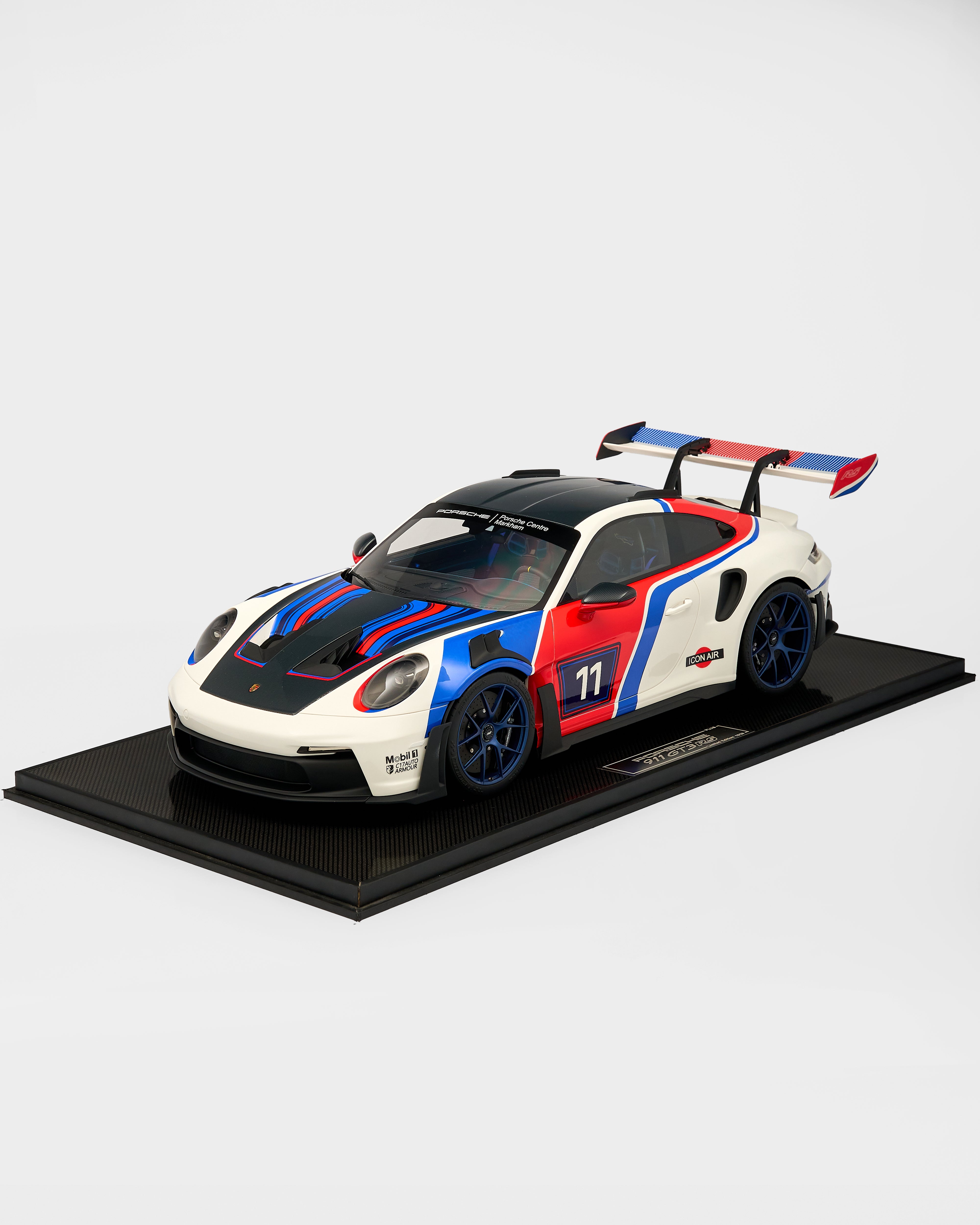 Porsche 911 GT3RS R Edition  - Limited Edition (18/20) 1:8 Scale Model