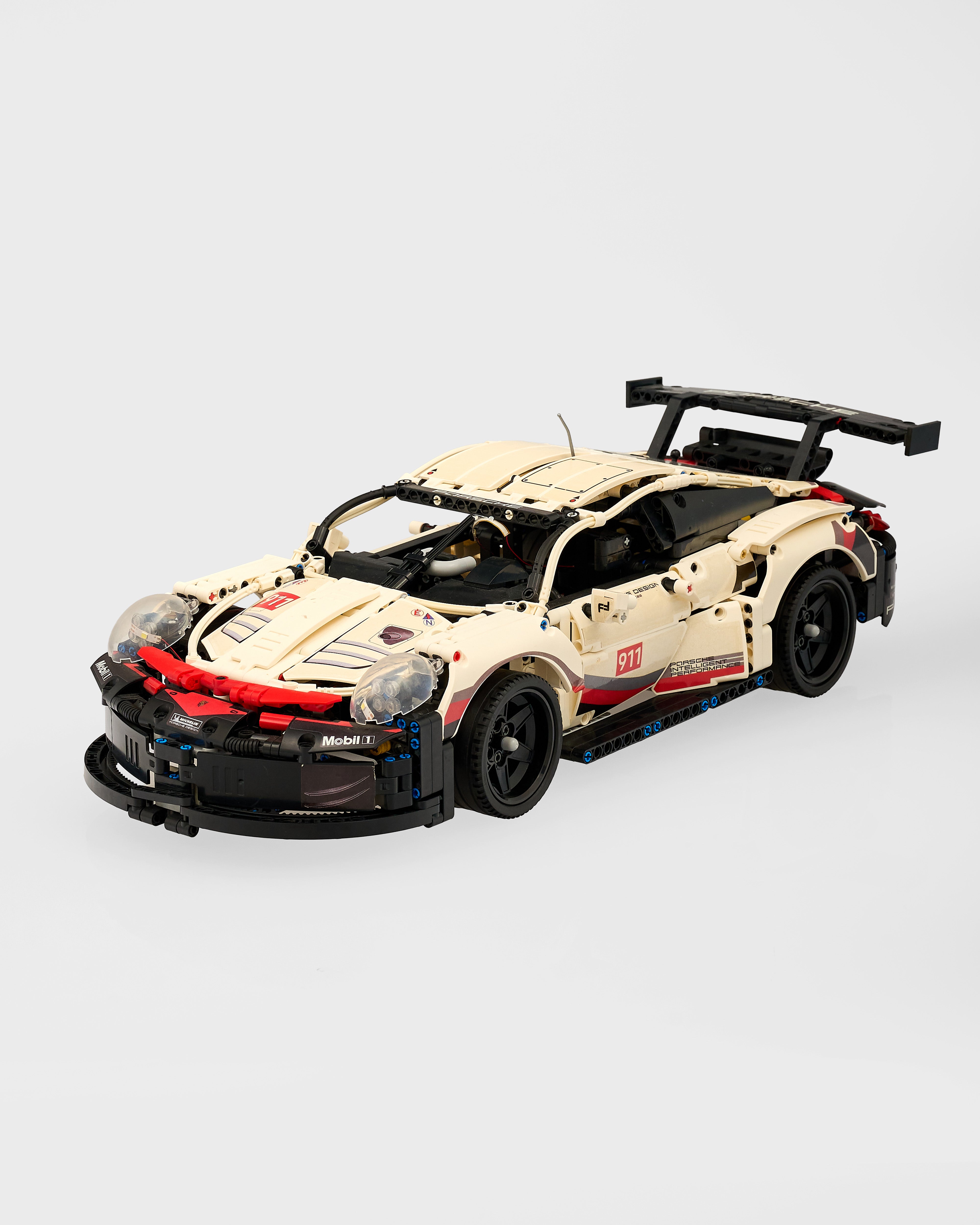 Porsche 911 RSR - Lego Version