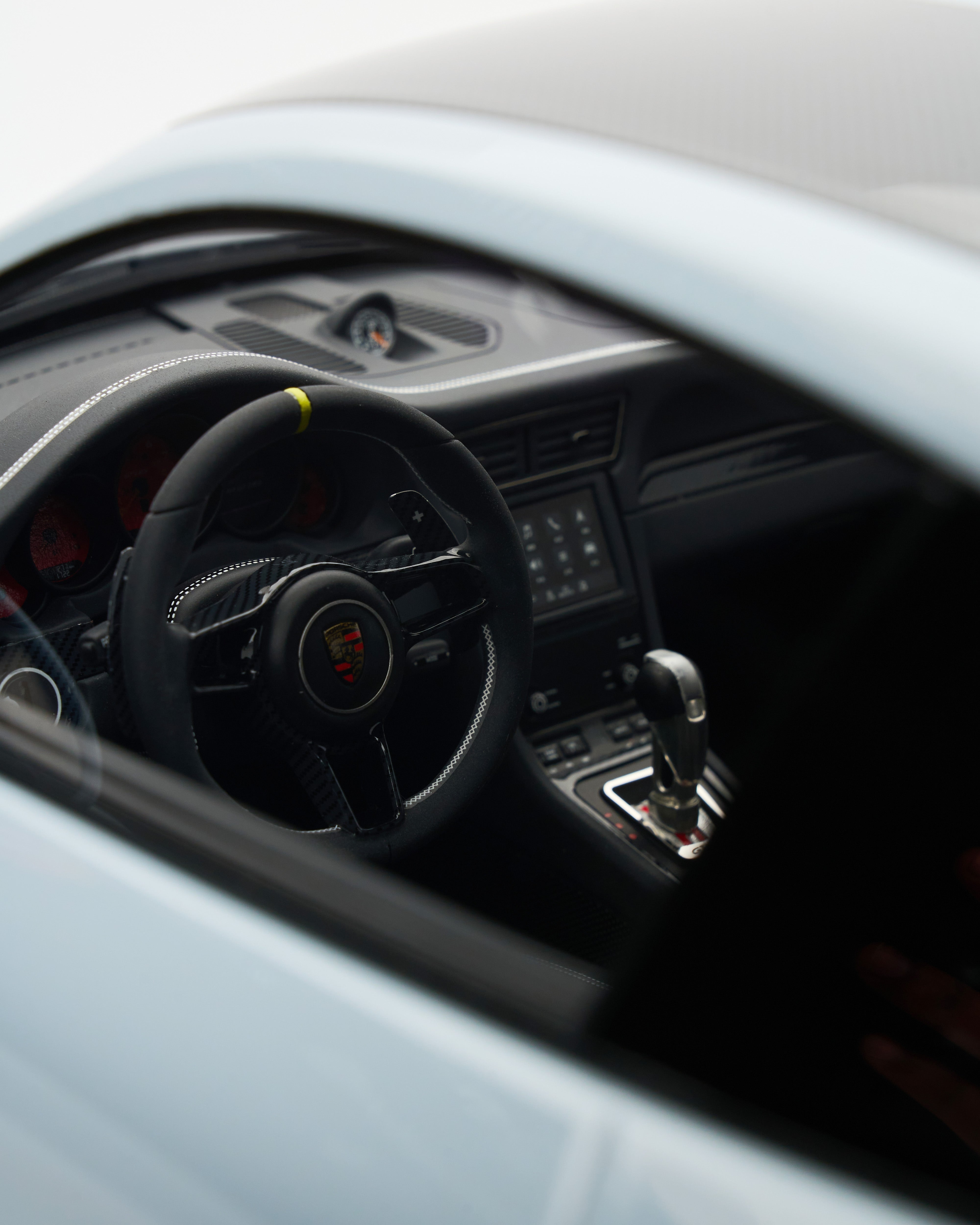 Porsche 911 GT2RS Chalk Gray Limited Edition (18/20) 1:8 Scale Model