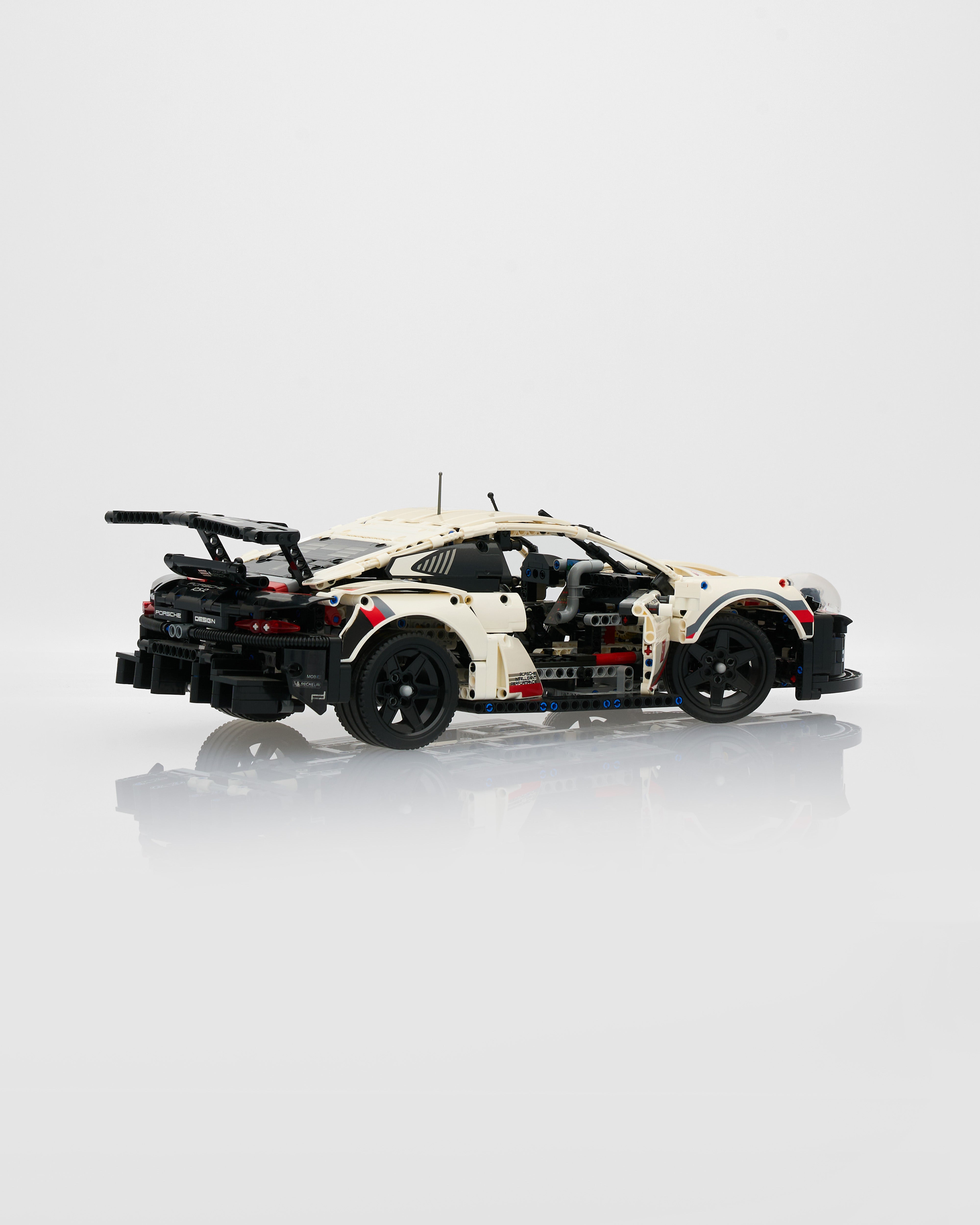Porsche 911 RSR - Lego Version