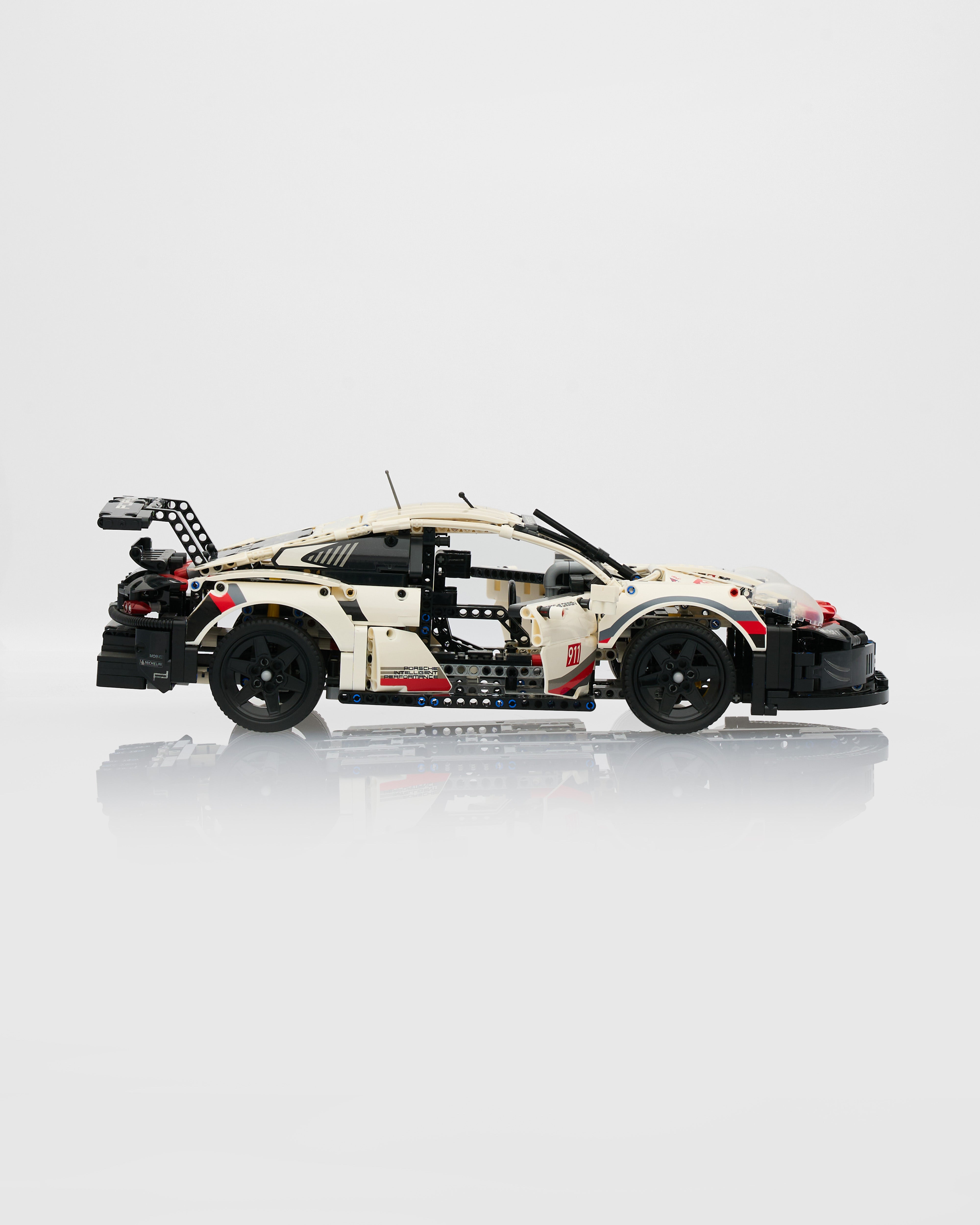 Porsche 911 RSR - Lego Version