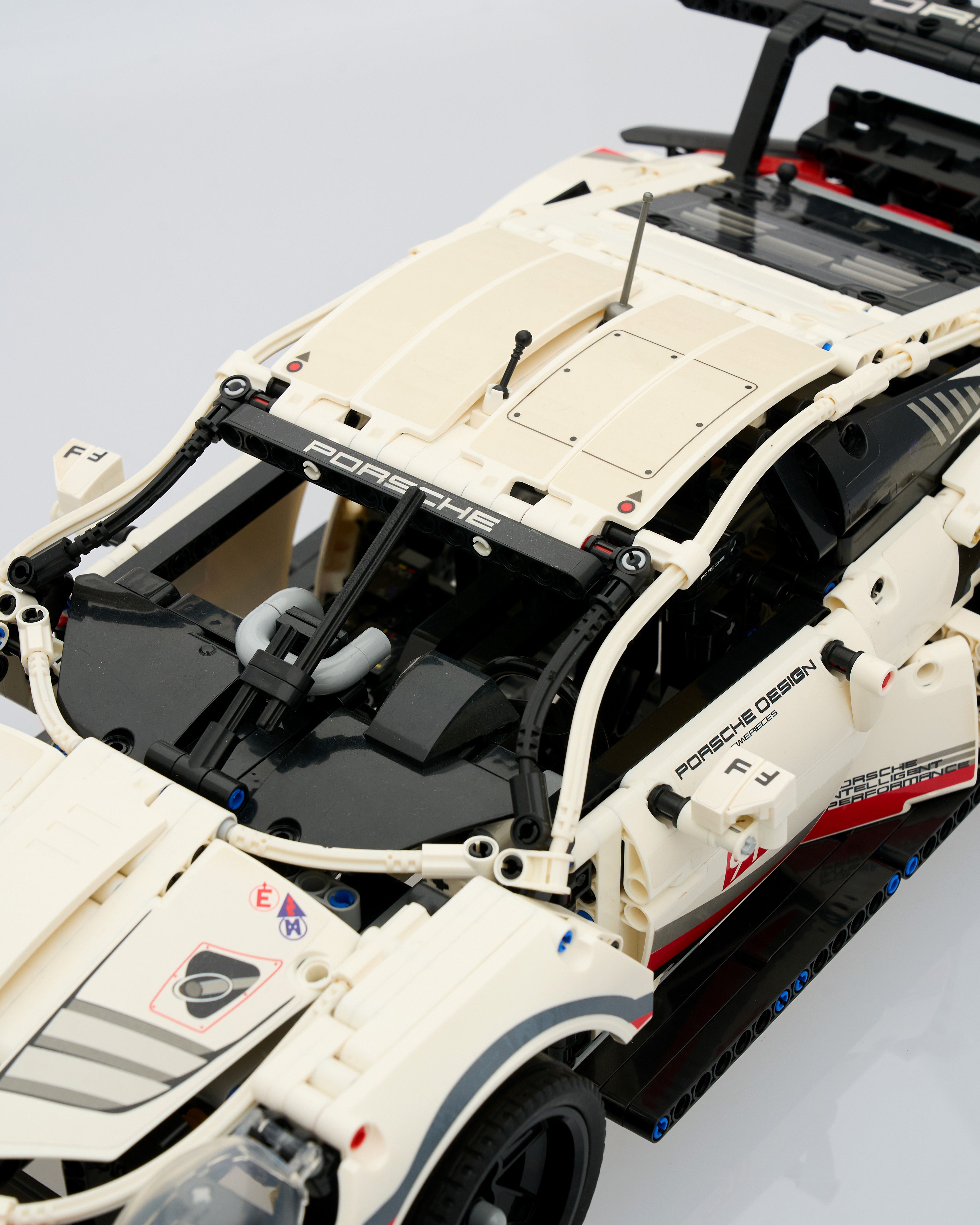 Porsche 911 RSR - Lego Version