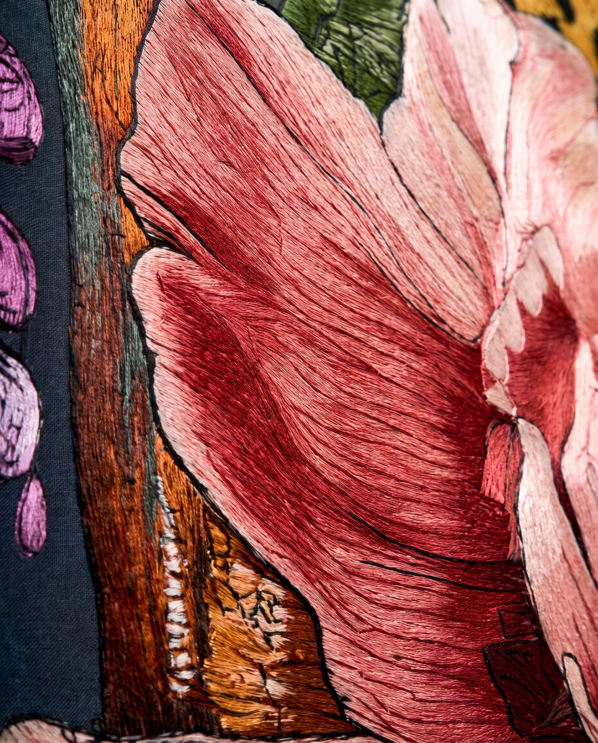 Flora & Feline - Luxury Embroidered Wallart