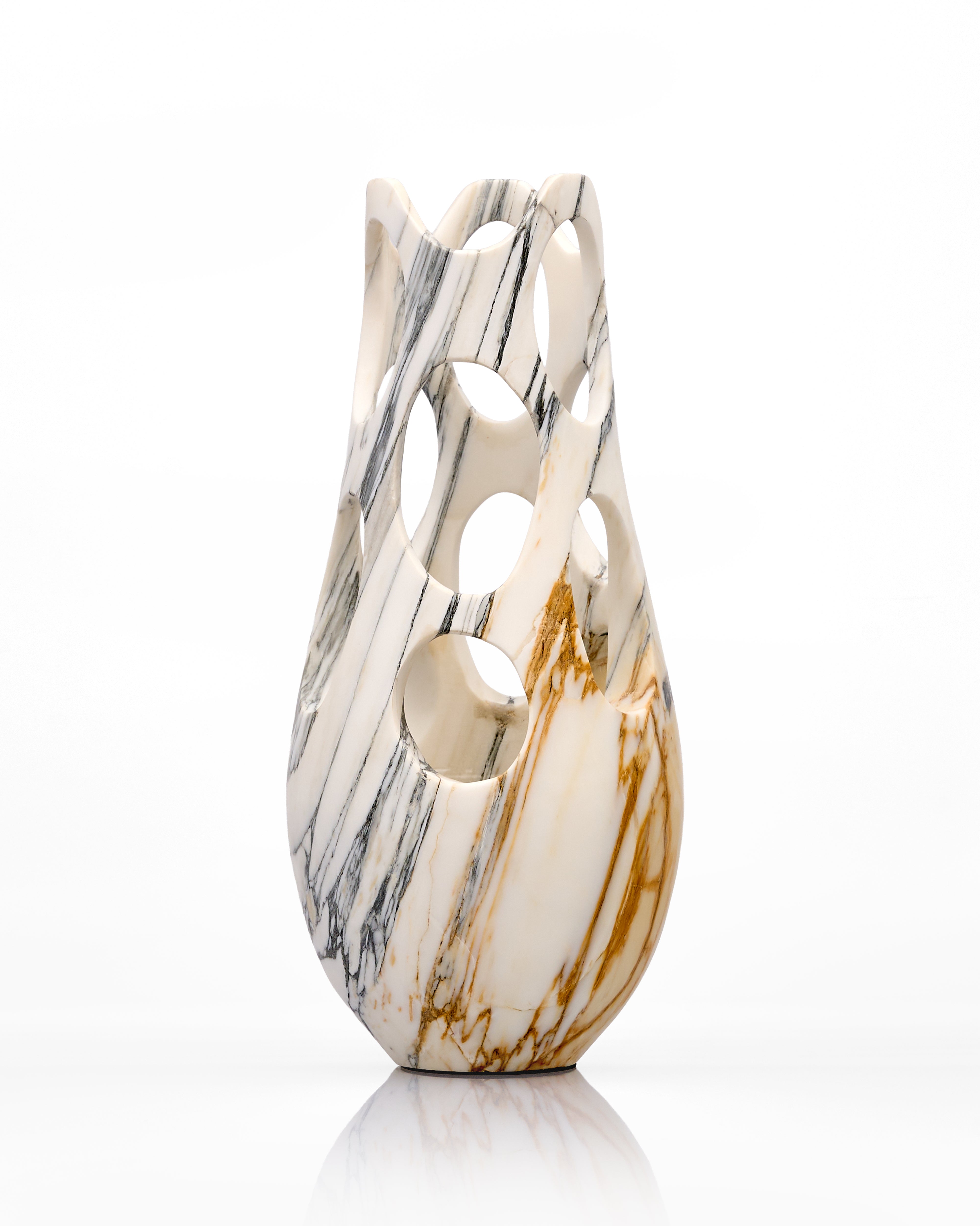 Ivory Crest Marble Decor
