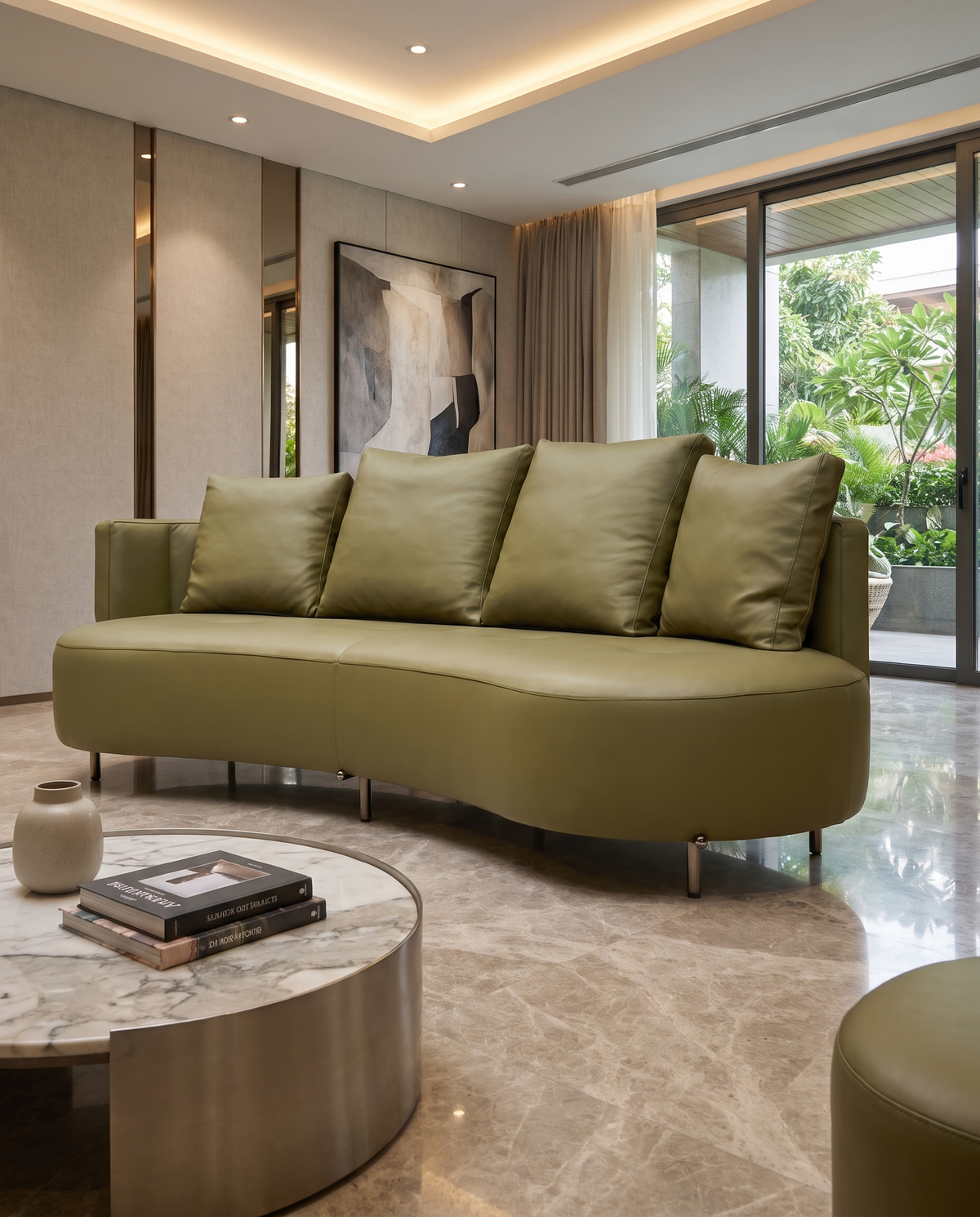 Kuren Bold Curved Sofa