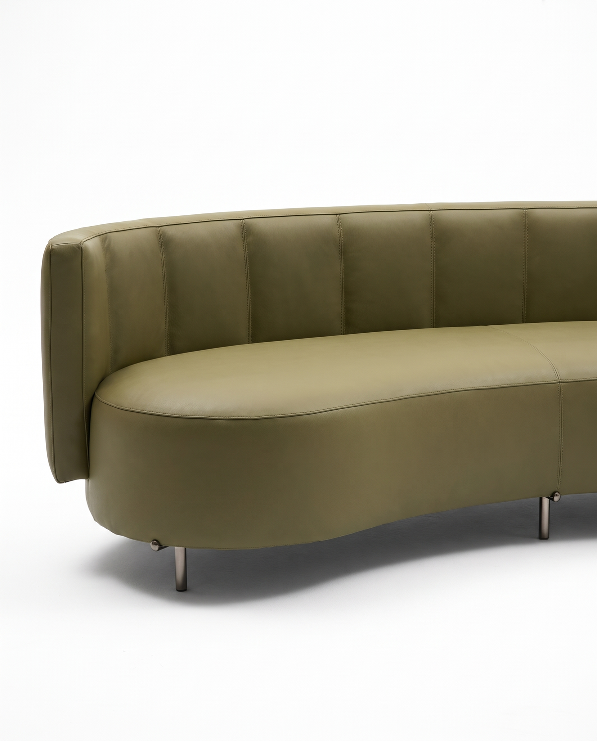 Kuren Bold Curved Sofa