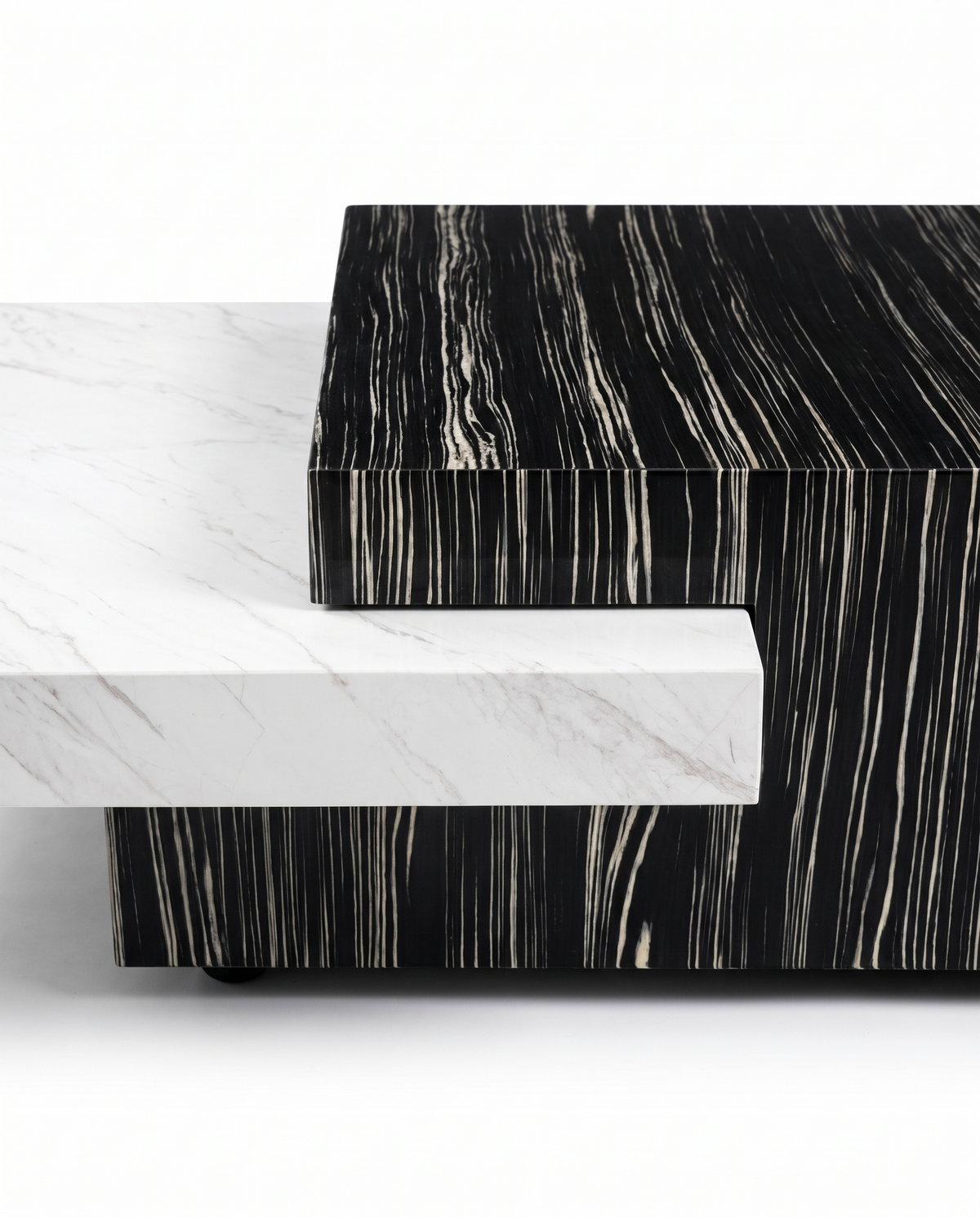 Venezia Interlock Coffee Table
