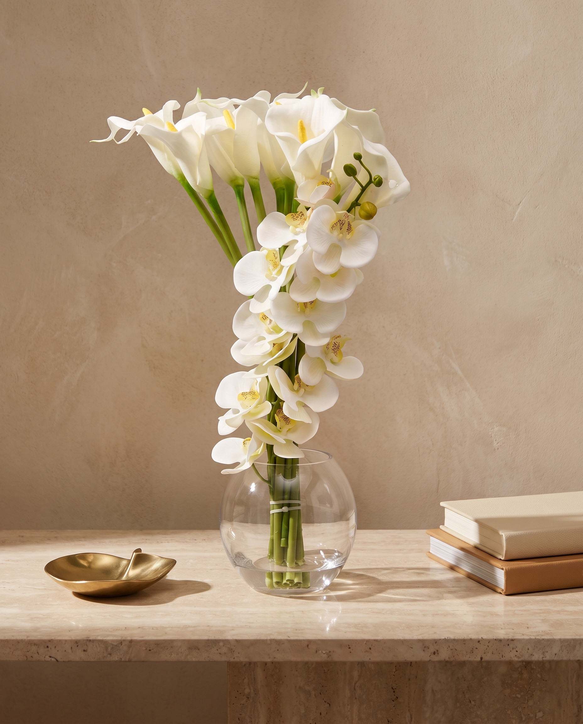 Alvina Artificial Flowering Plant