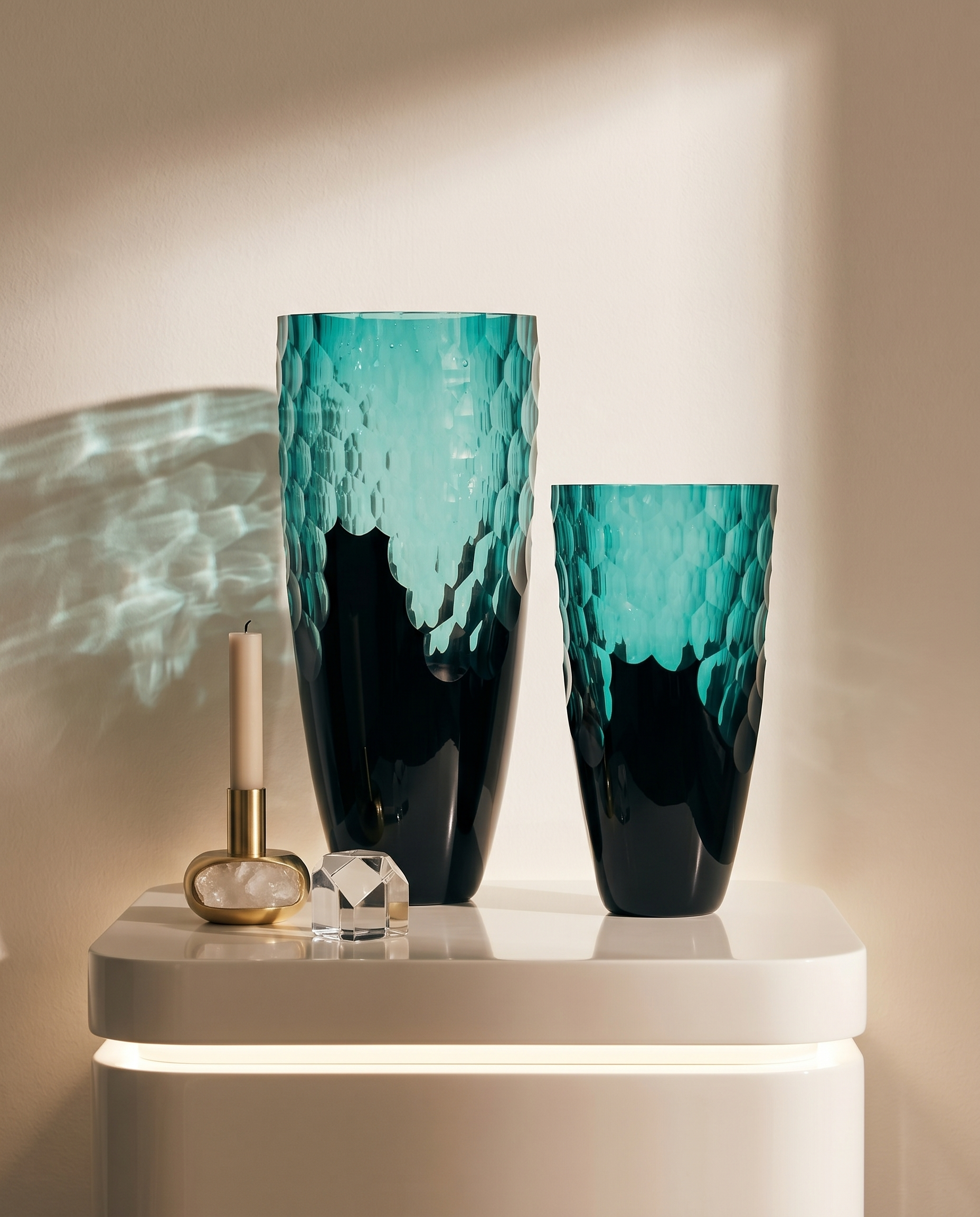 Cyan Crystal Glass Edge Vase
