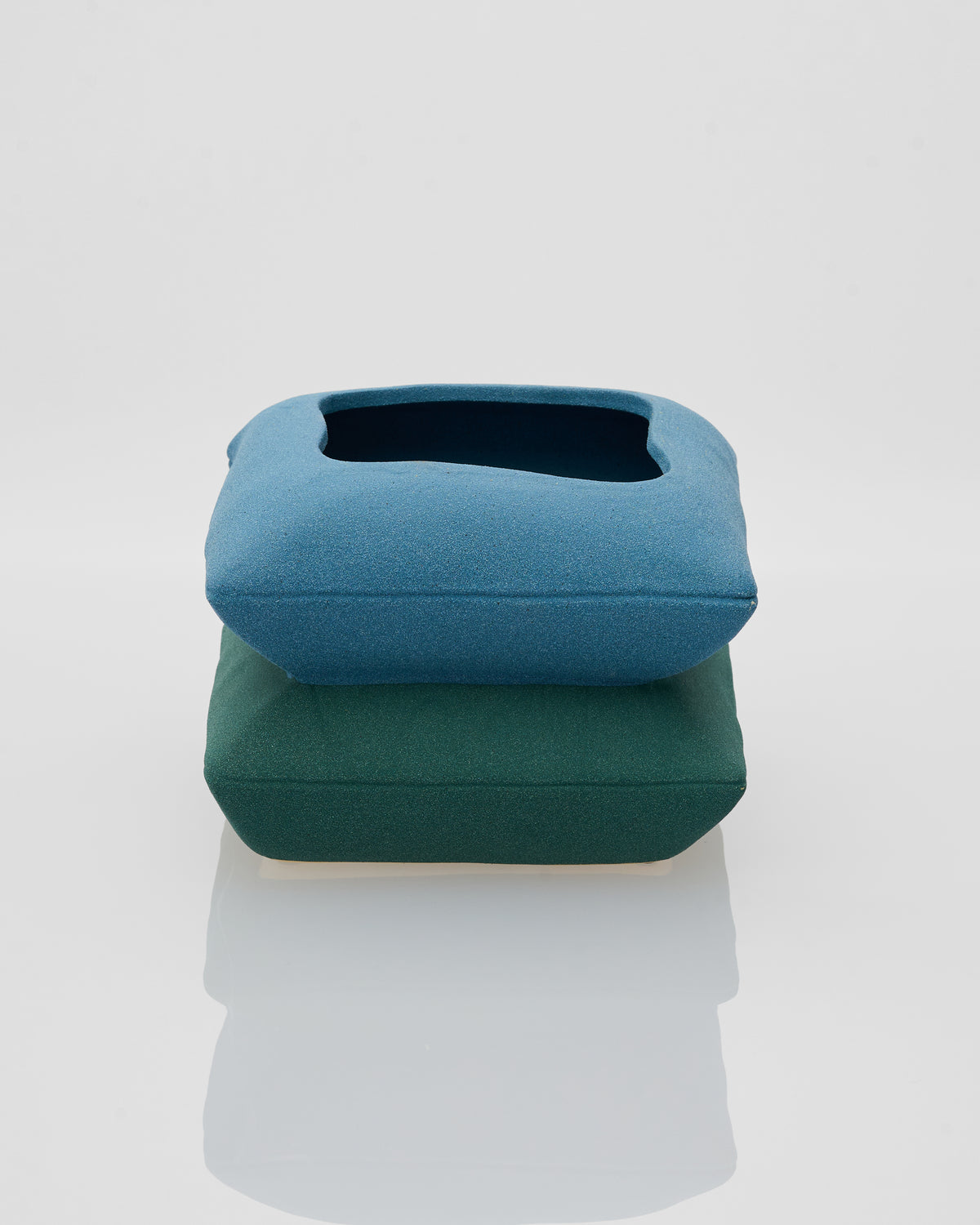 Ceramic Pillow Deck Vase Set