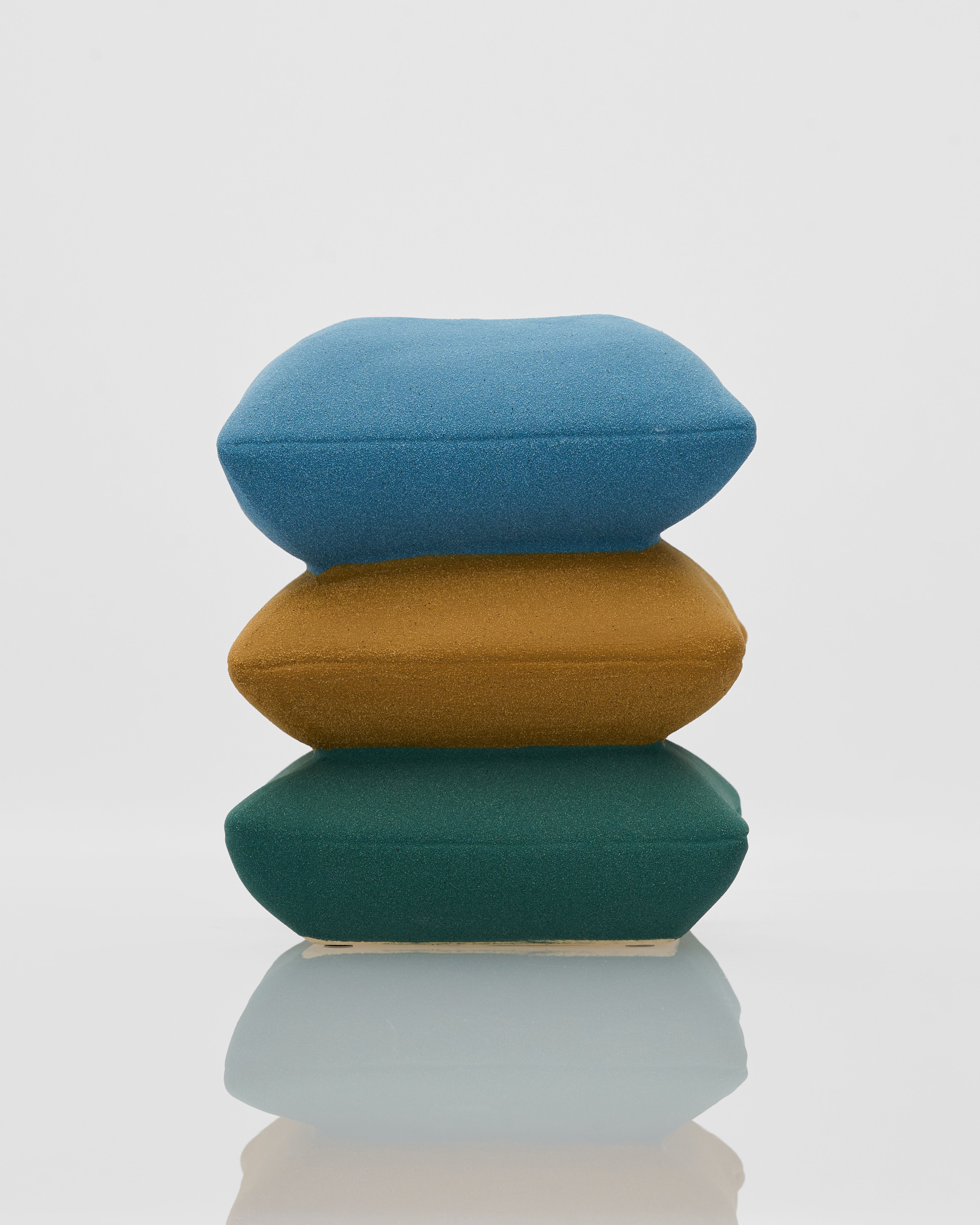 Detailed texture and finish of Ceramic Pillow Deck 3 Layered showcasing artistic elegance and high-quality craftsmanship

