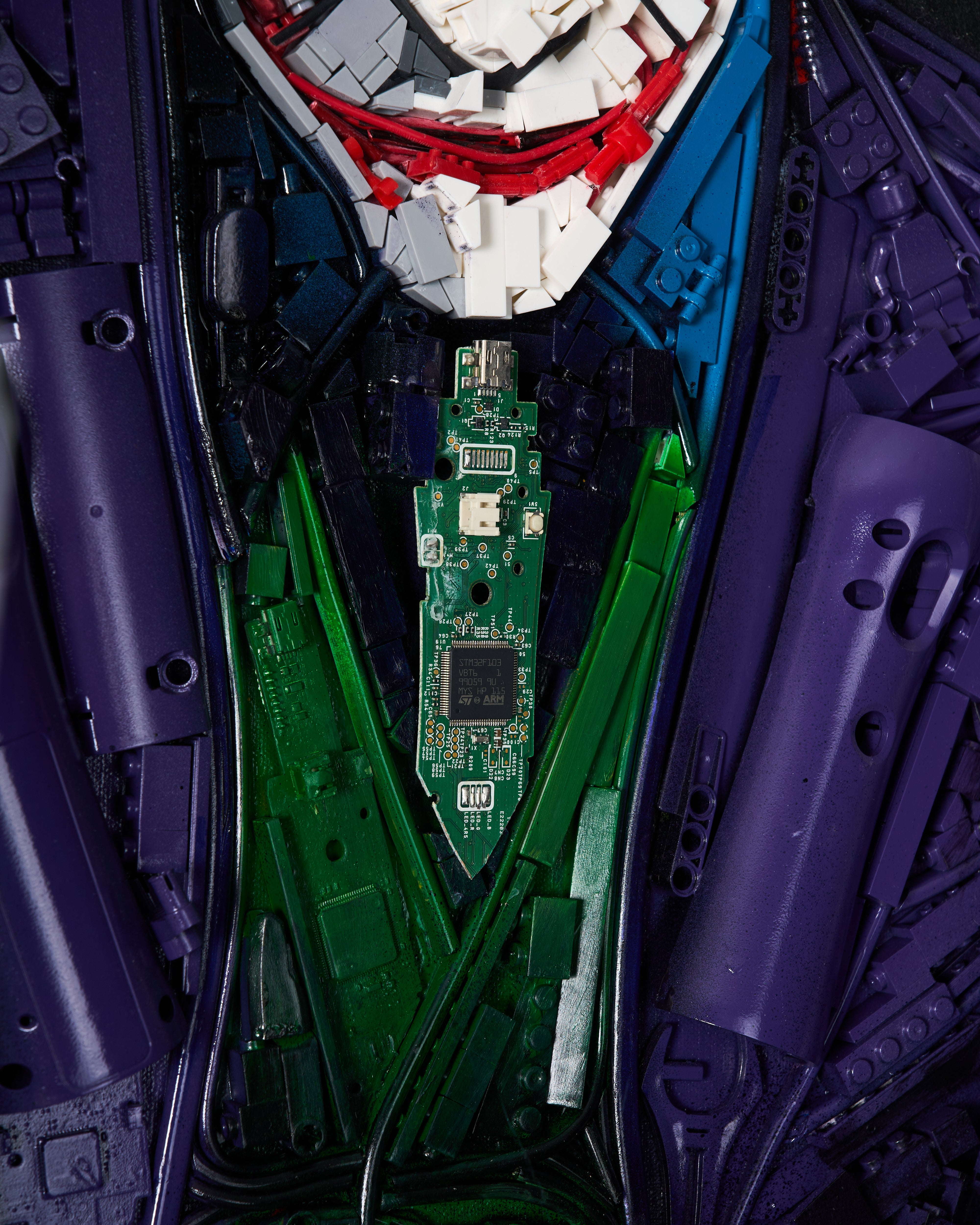 Close-up of Joker wall art revealing fine textures and premium artistic detailing
