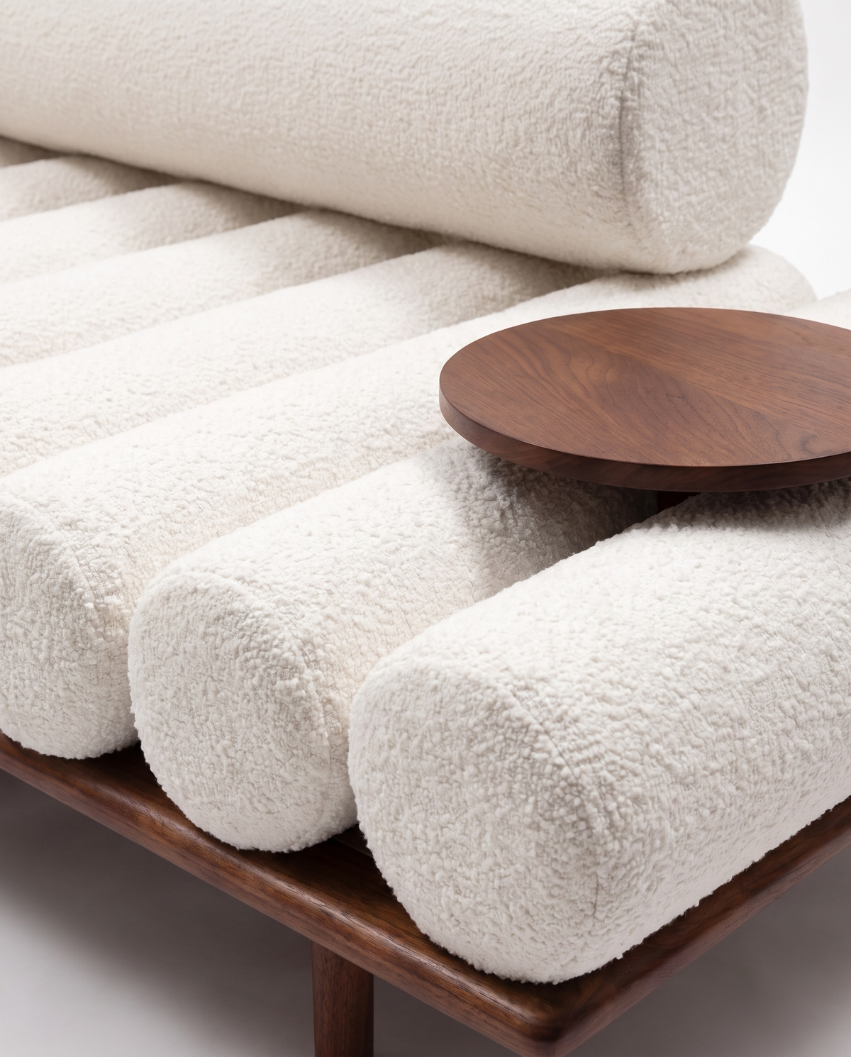 Kalvin Pillar Daybed Sofa