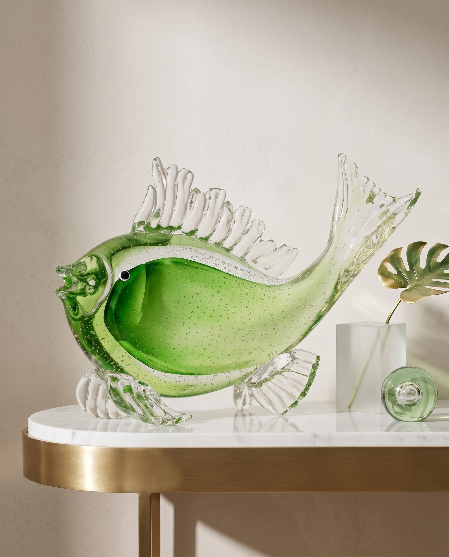 Nuvia Green Crystal Glass Fish Decor
