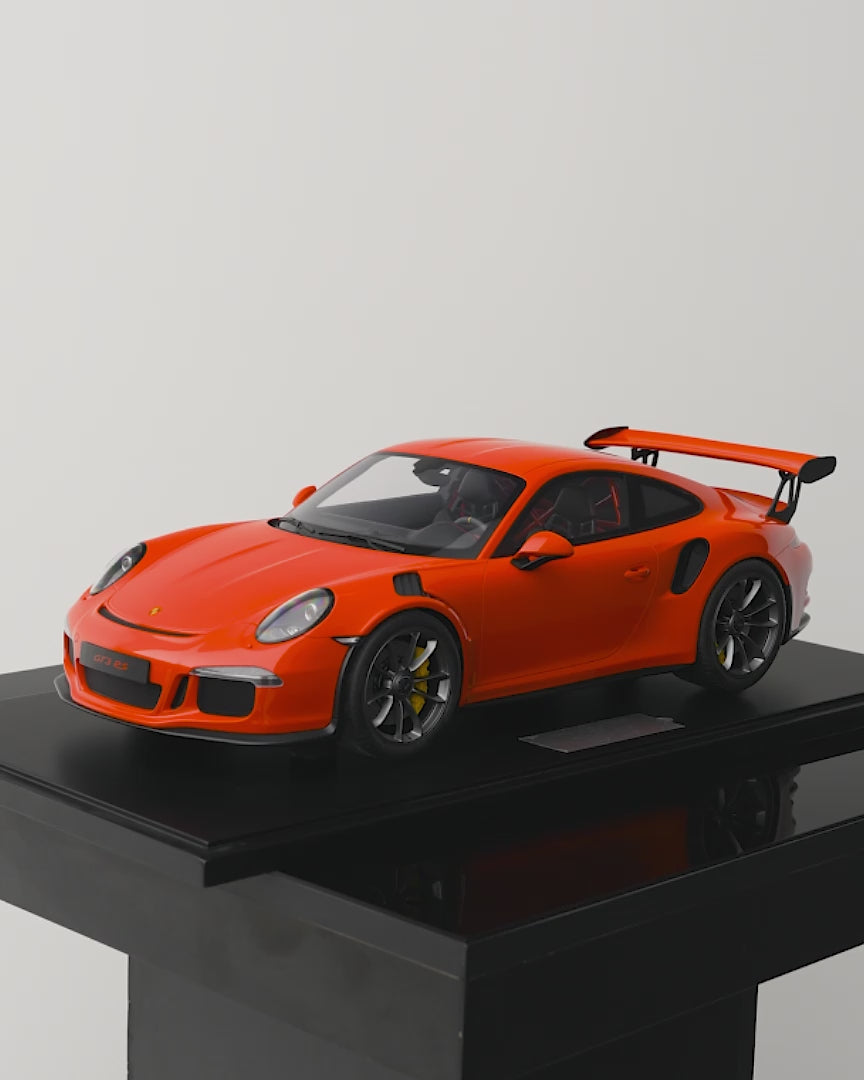 Porsche 911 GT3RS Lava Orange video