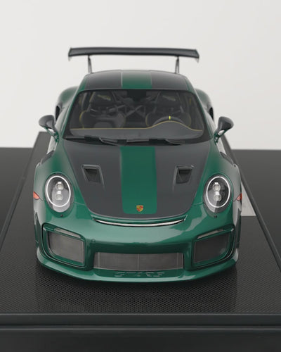 Porsche 911 GT2RS Irish Green video