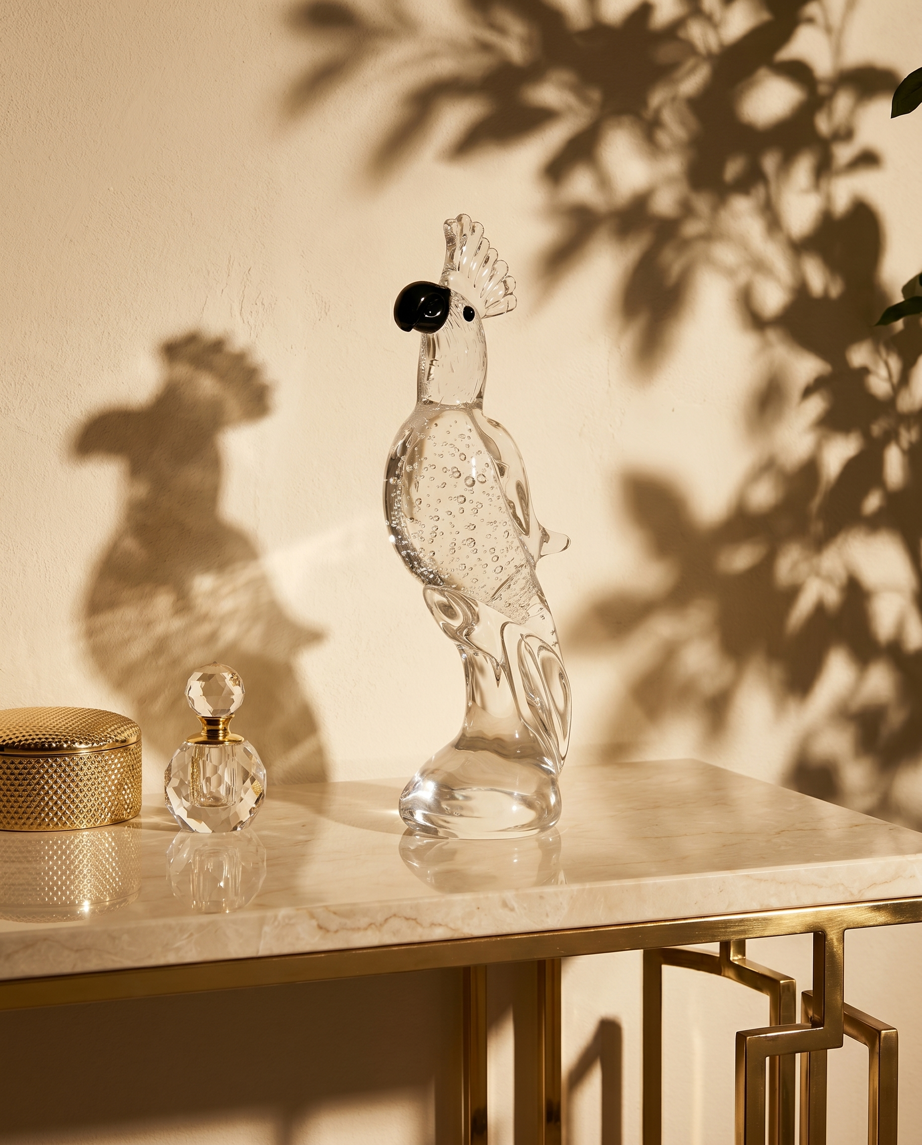Oryx Crystal Clear Rooster Decor