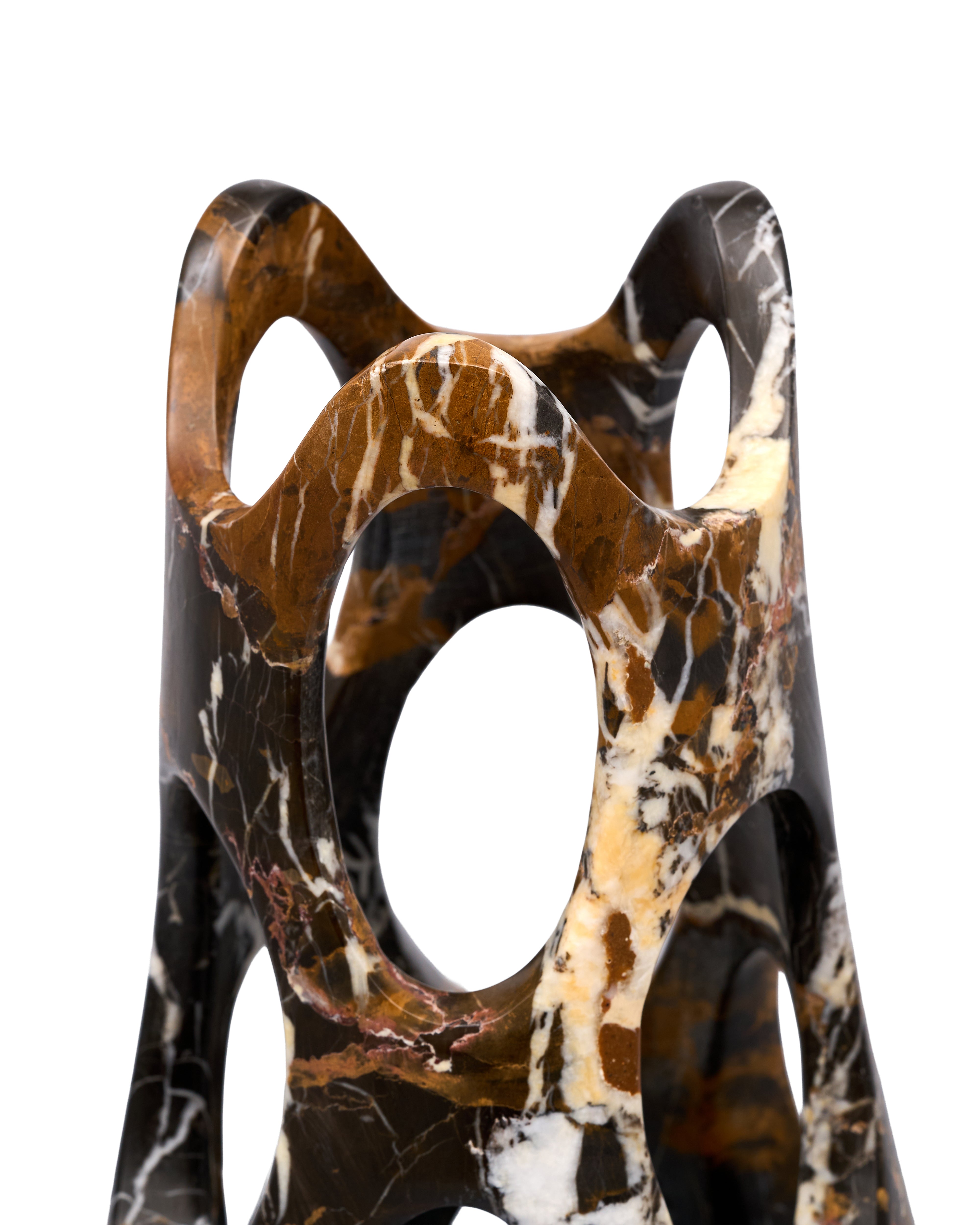 Walnut Crest Marble Decor